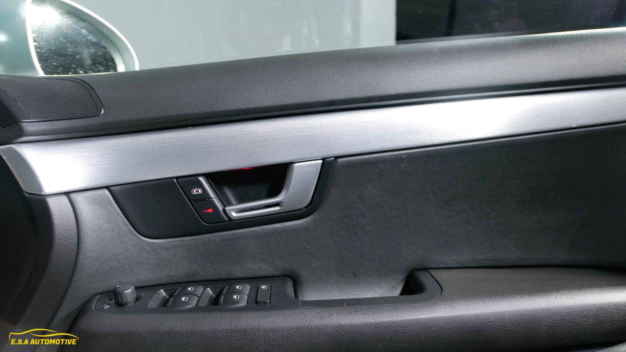 Audi Rs4 Avant - Image 17