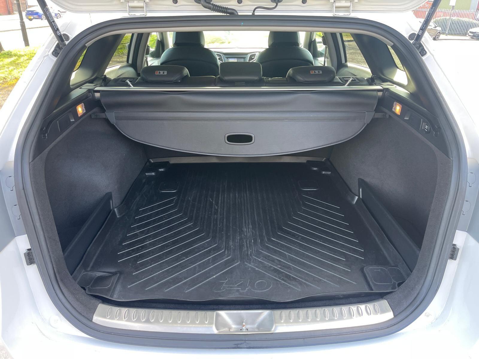 Hyundai i40 - Image 46