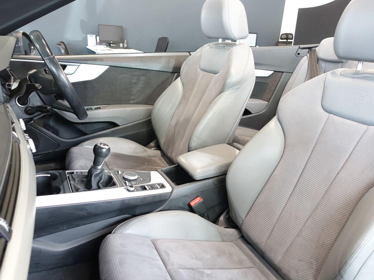 Audi A5 CABRIOLET - Image 13