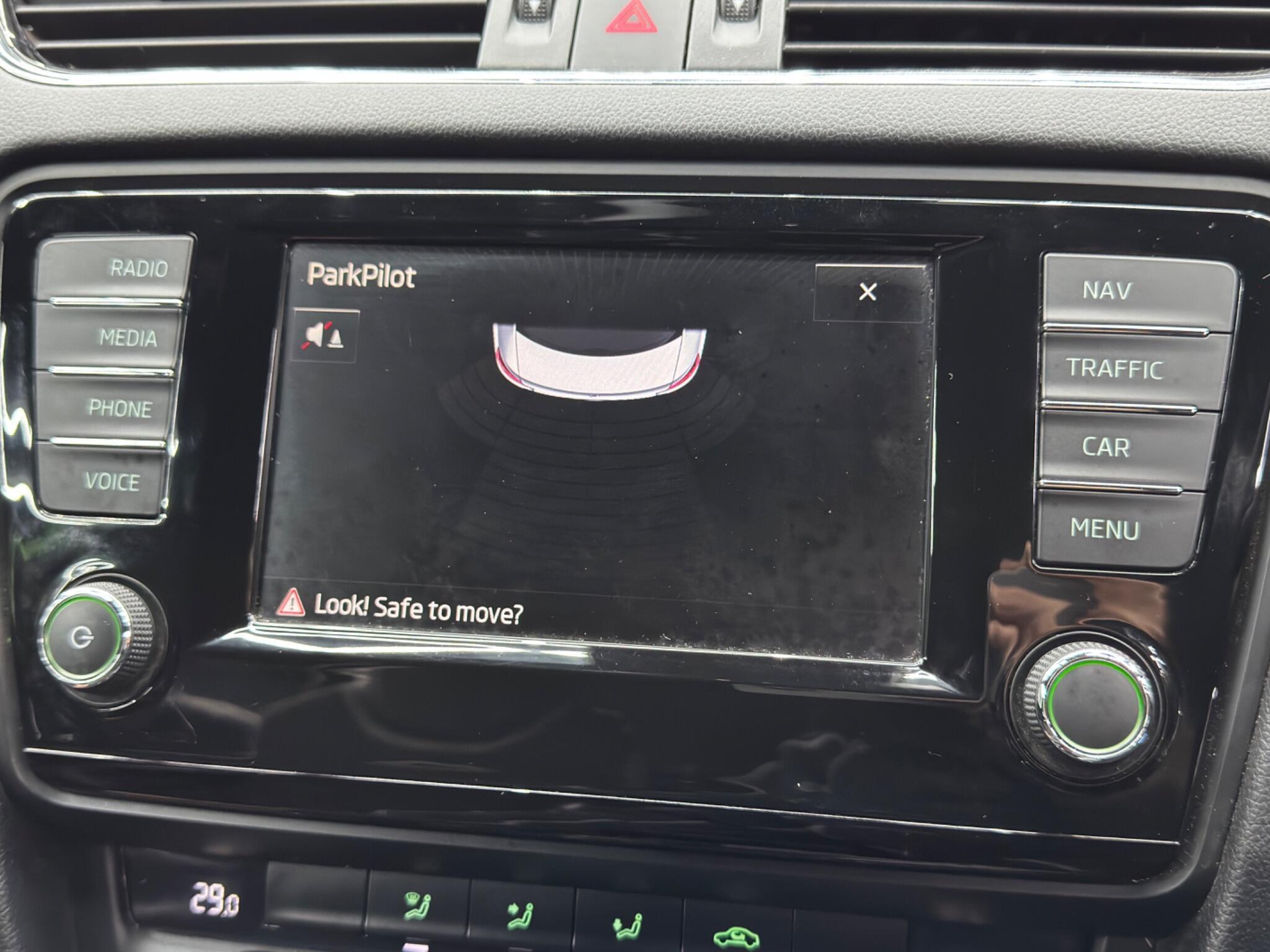 Skoda Octavia - Image 36