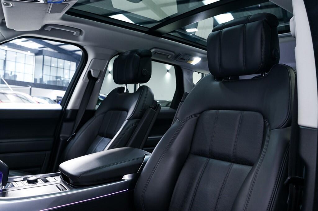 Land Rover RANGE ROVER SPORT - Image 16