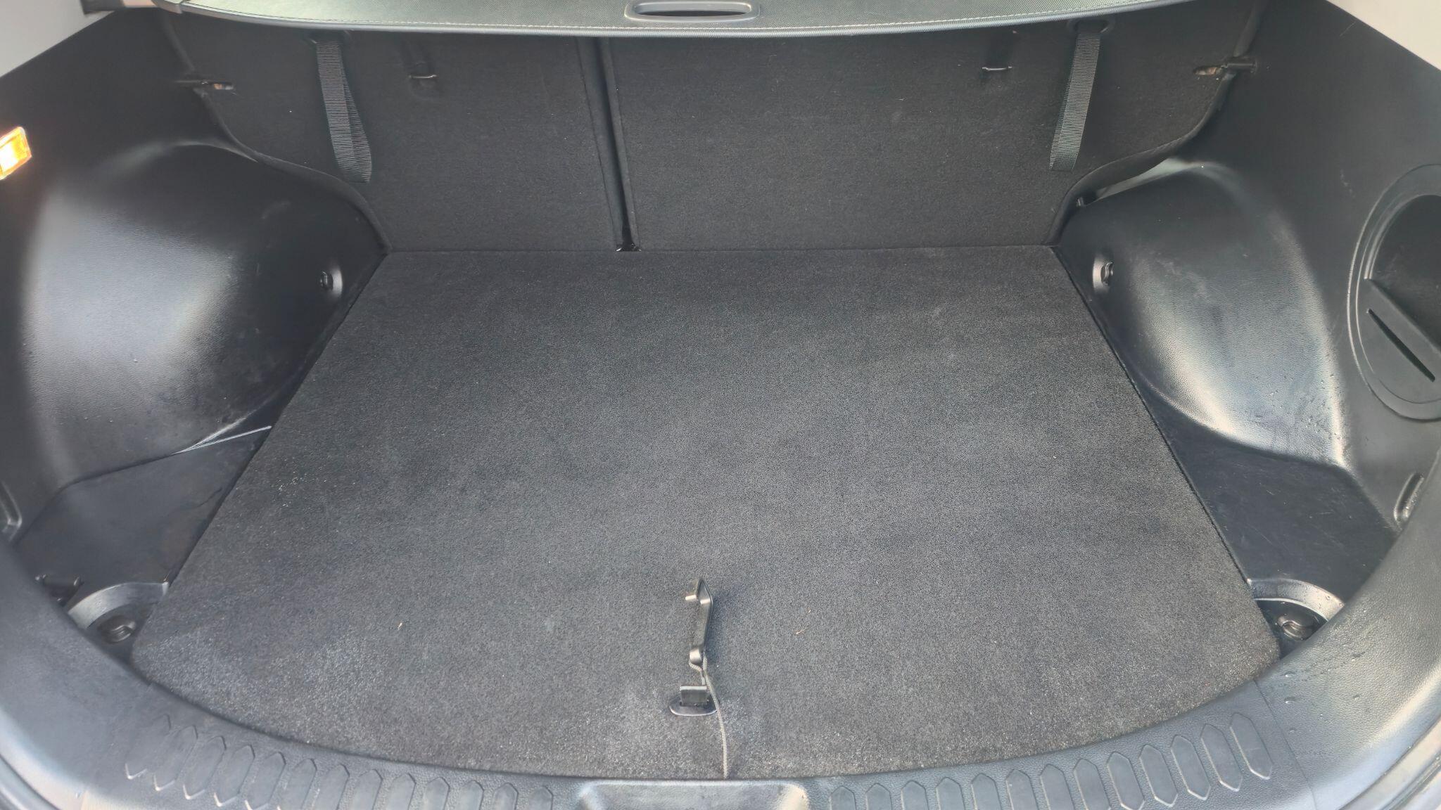 Kia Sportage - Image 18