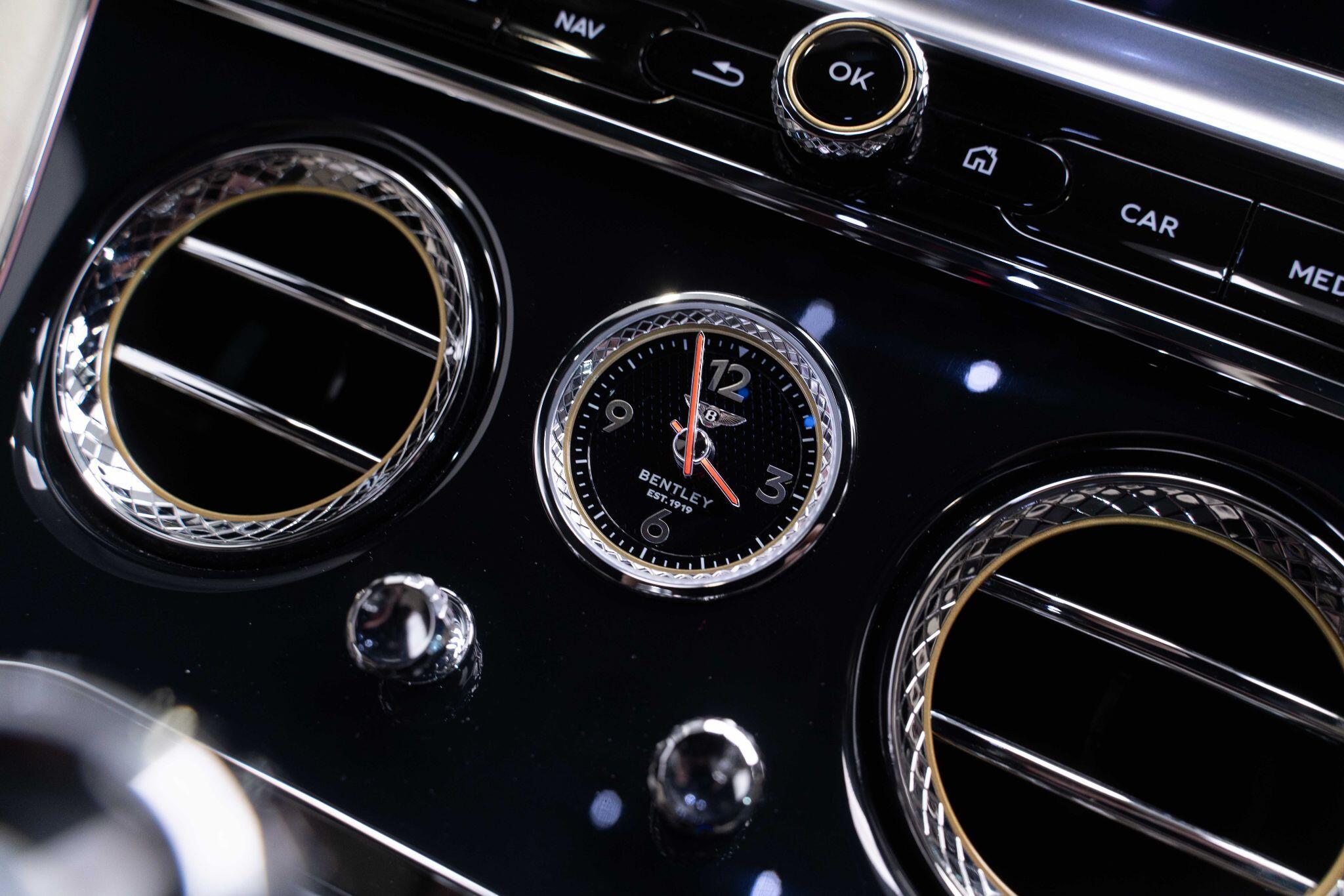 Bentley Continental - Image 19