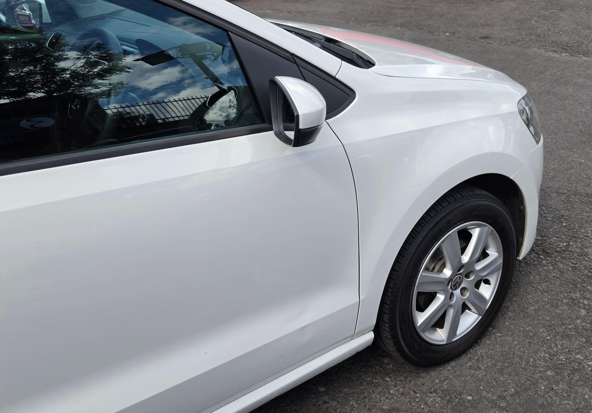 Volkswagen Polo - Image 10