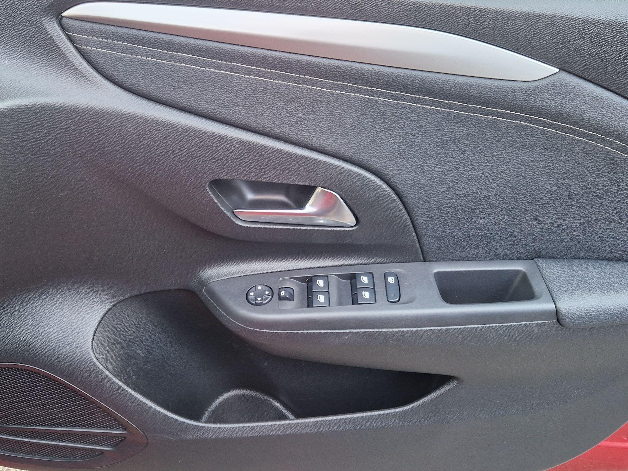 Vauxhall Corsa - Image 31