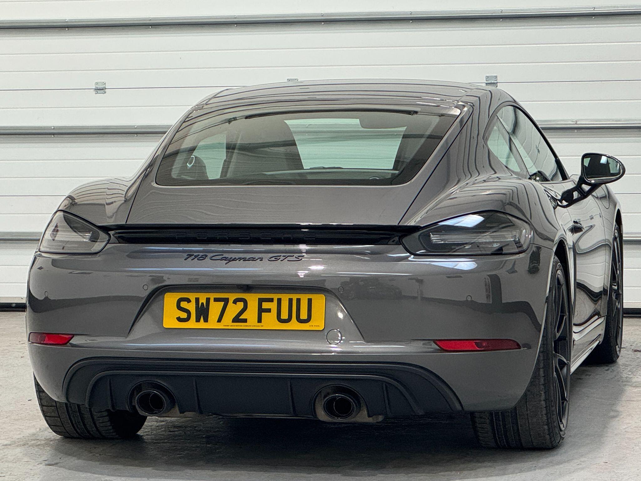 Porsche 718 Cayman - Image 14