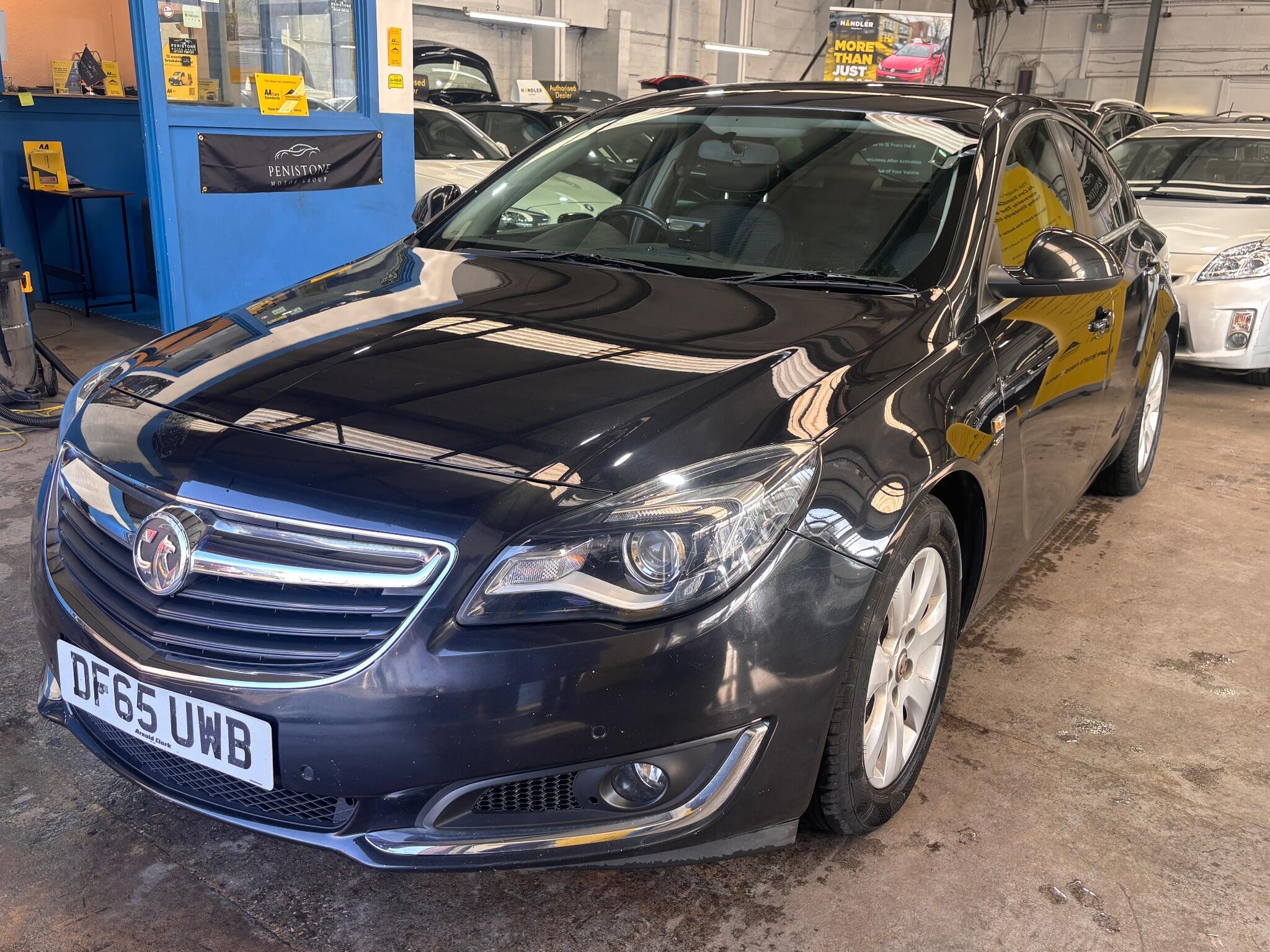 Vauxhall Insignia - Image 25