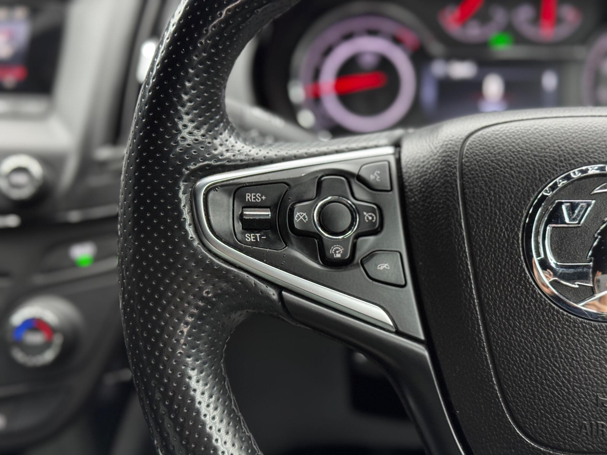 Vauxhall Insignia - Image 20