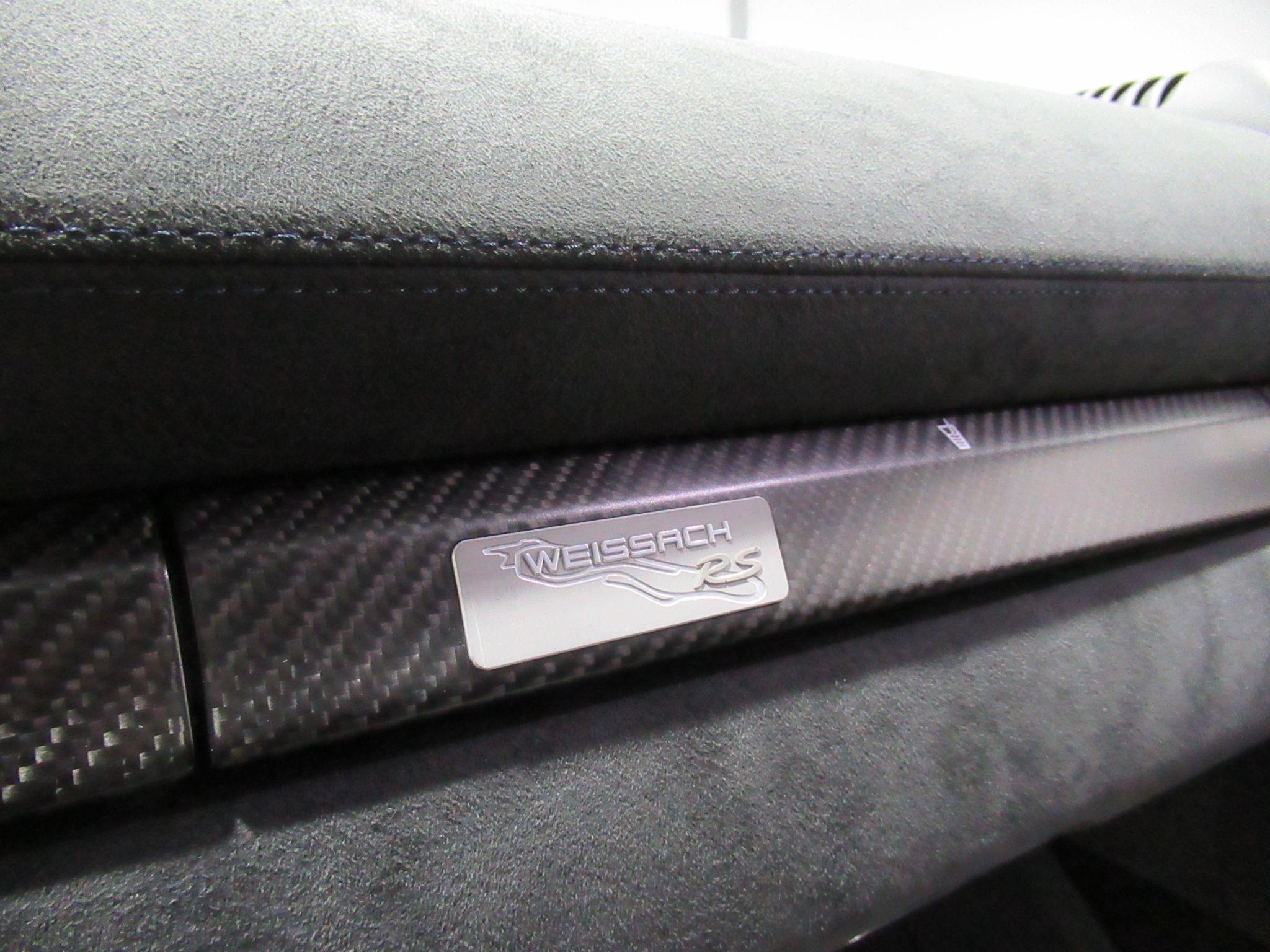 Porsche 718 Cayman - Image 33