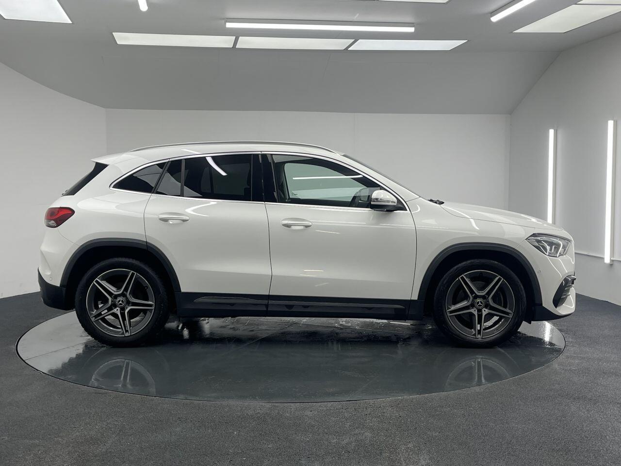 Mercedes-benz GLA - Image 24