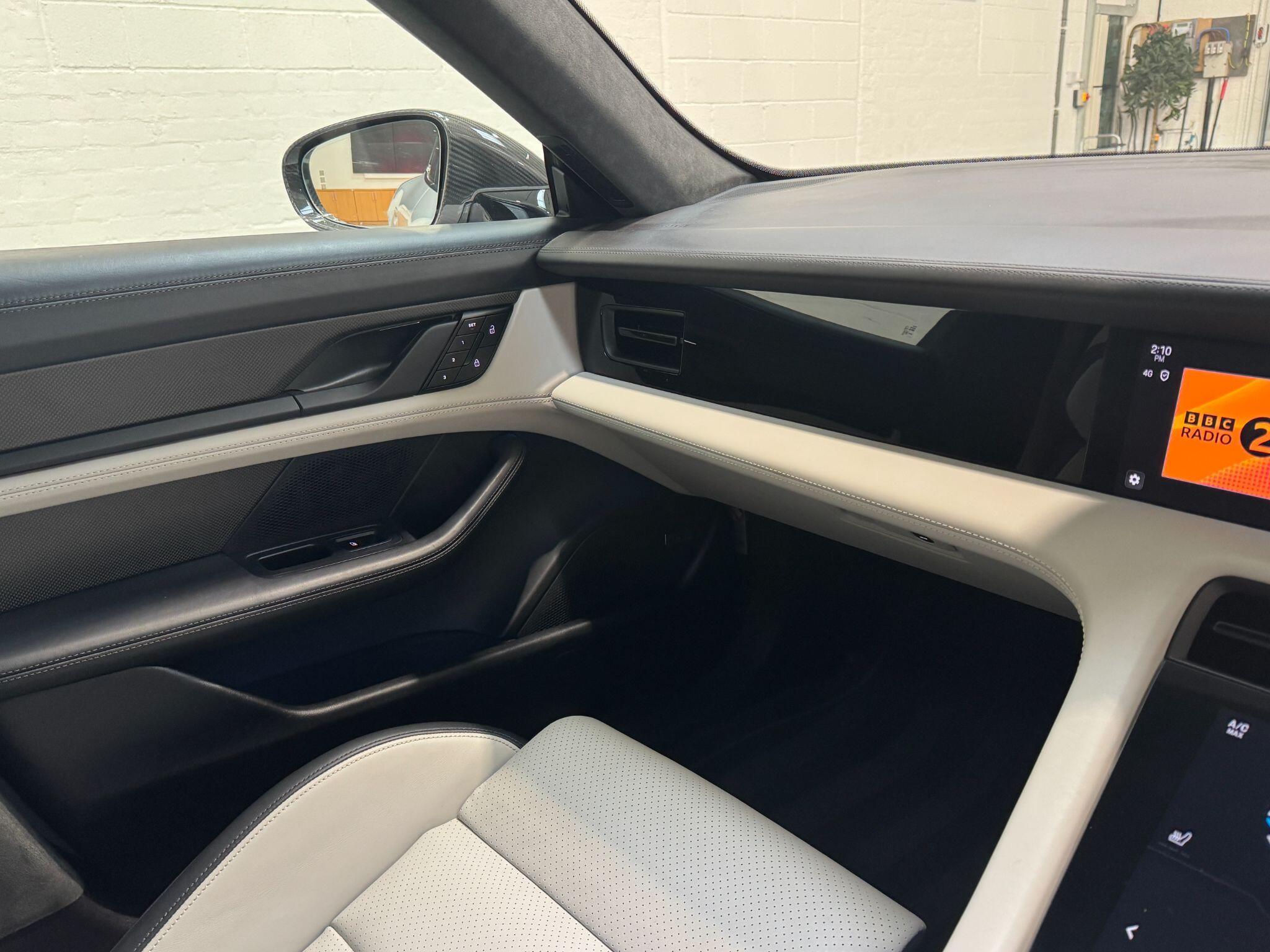 Porsche Taycan - Image 53