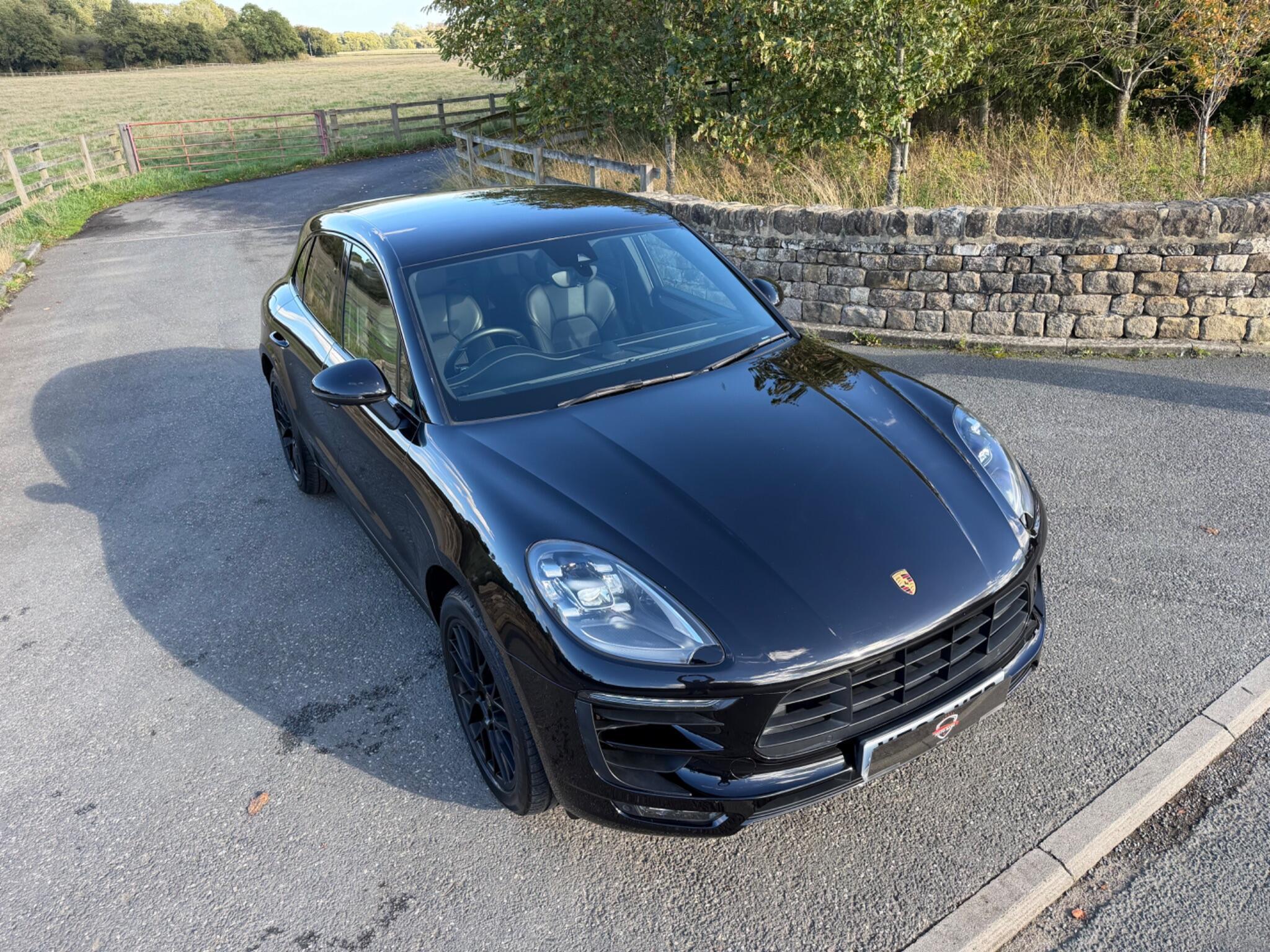 Porsche Macan - Image 6