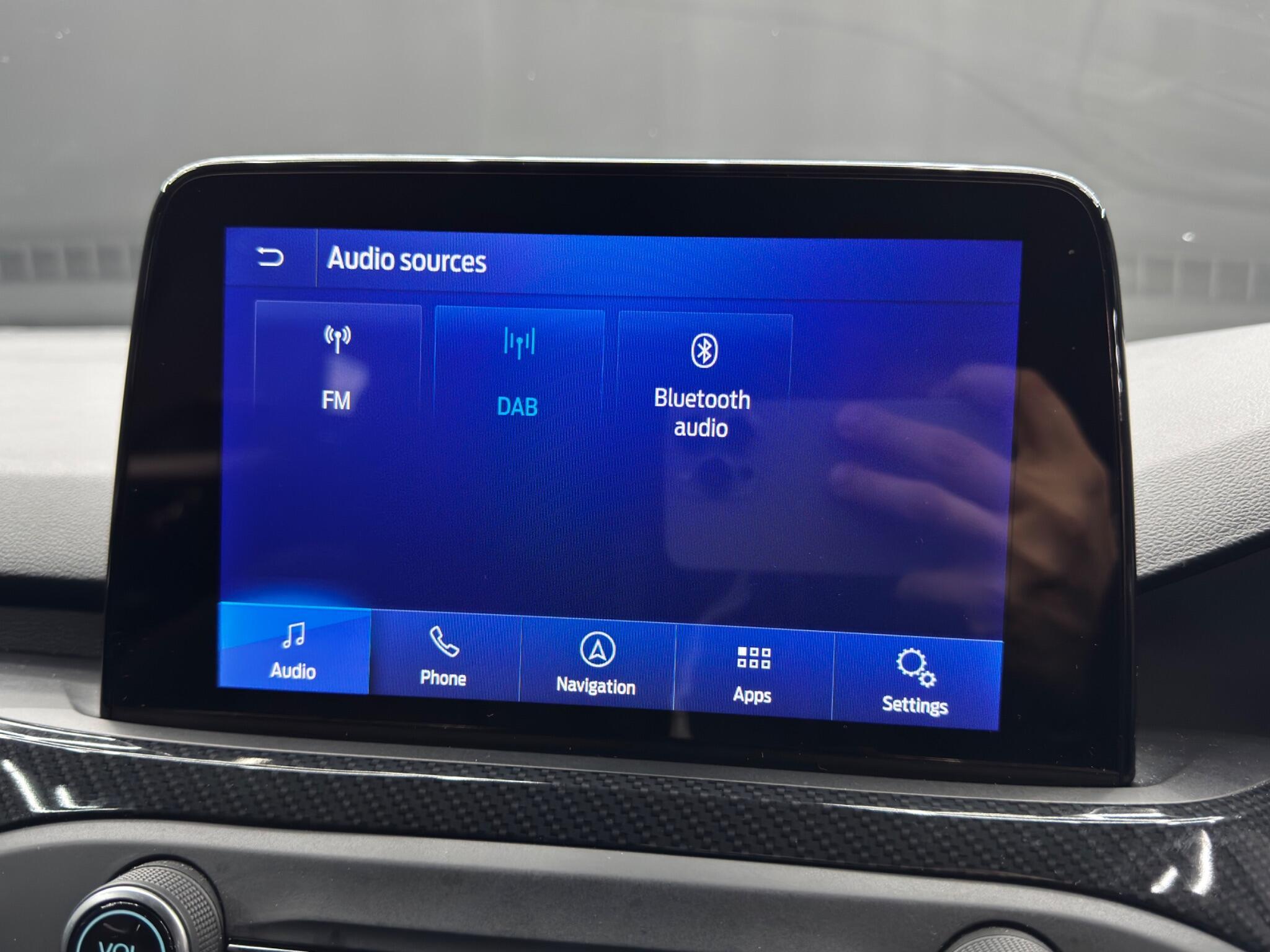 Ford Focus - Image 32