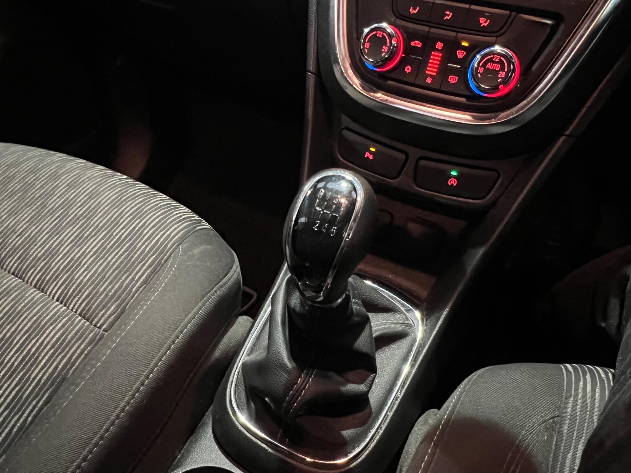 Vauxhall Mokka - Image 20