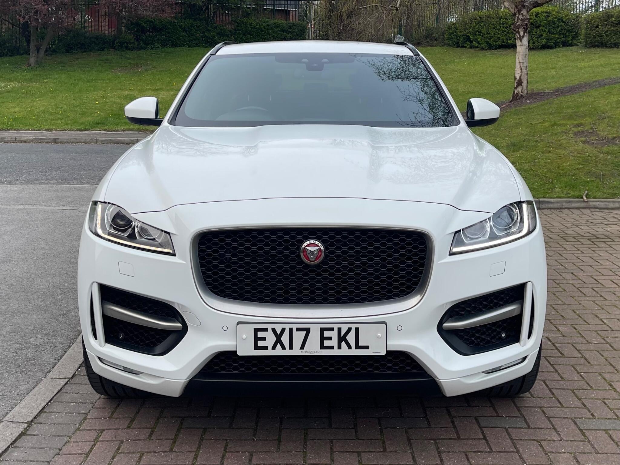 Jaguar F-Pace - Image 2