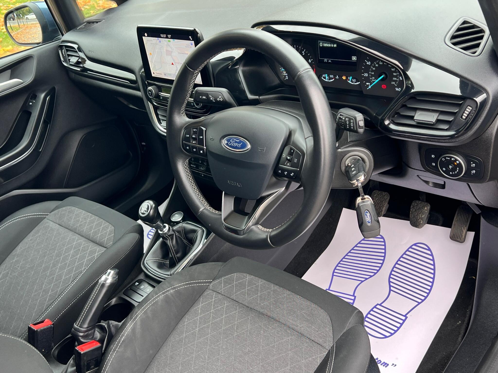 Ford Fiesta - Image 13