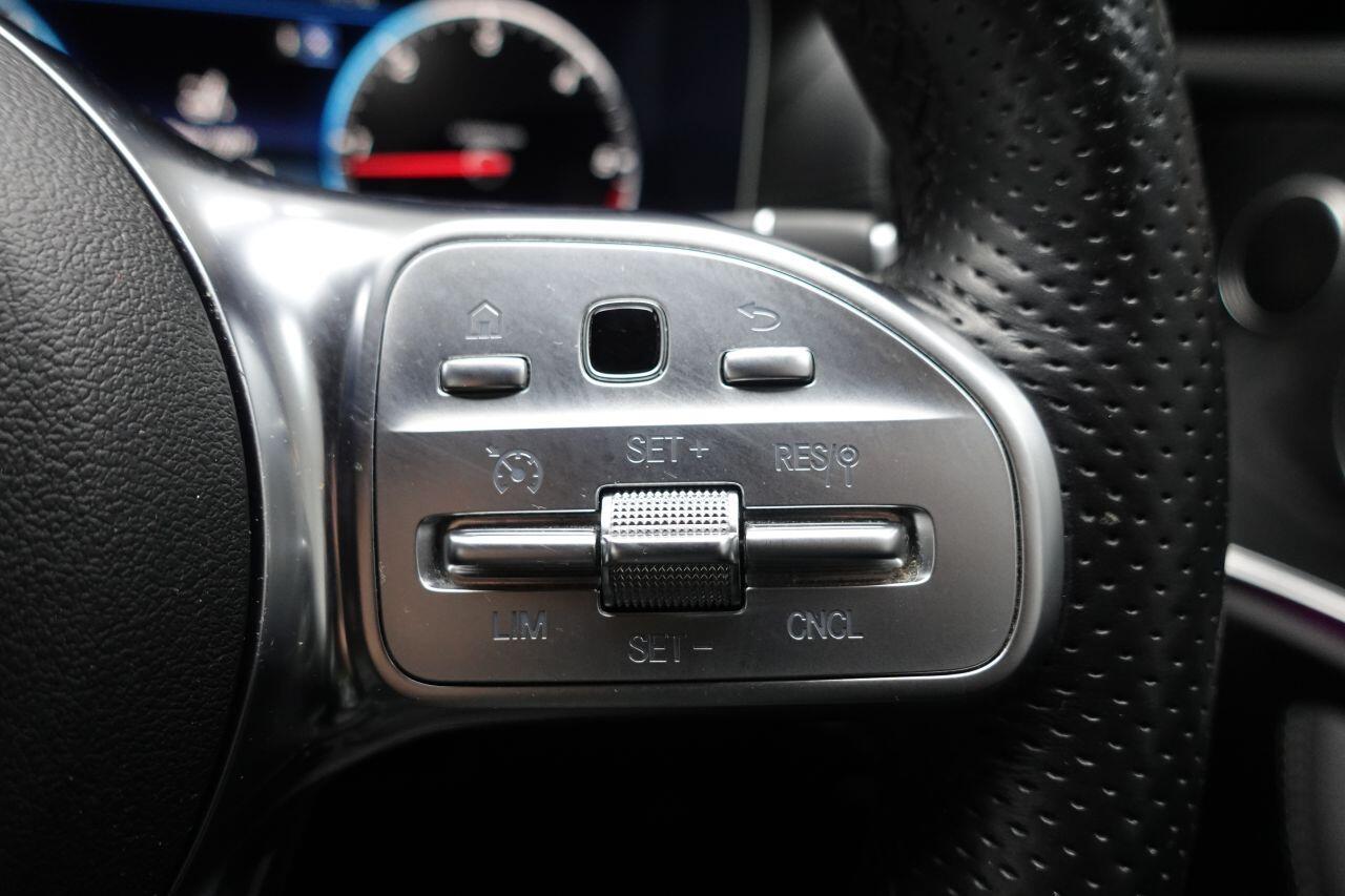 Mercedes-benz E-CLASS - Image 35