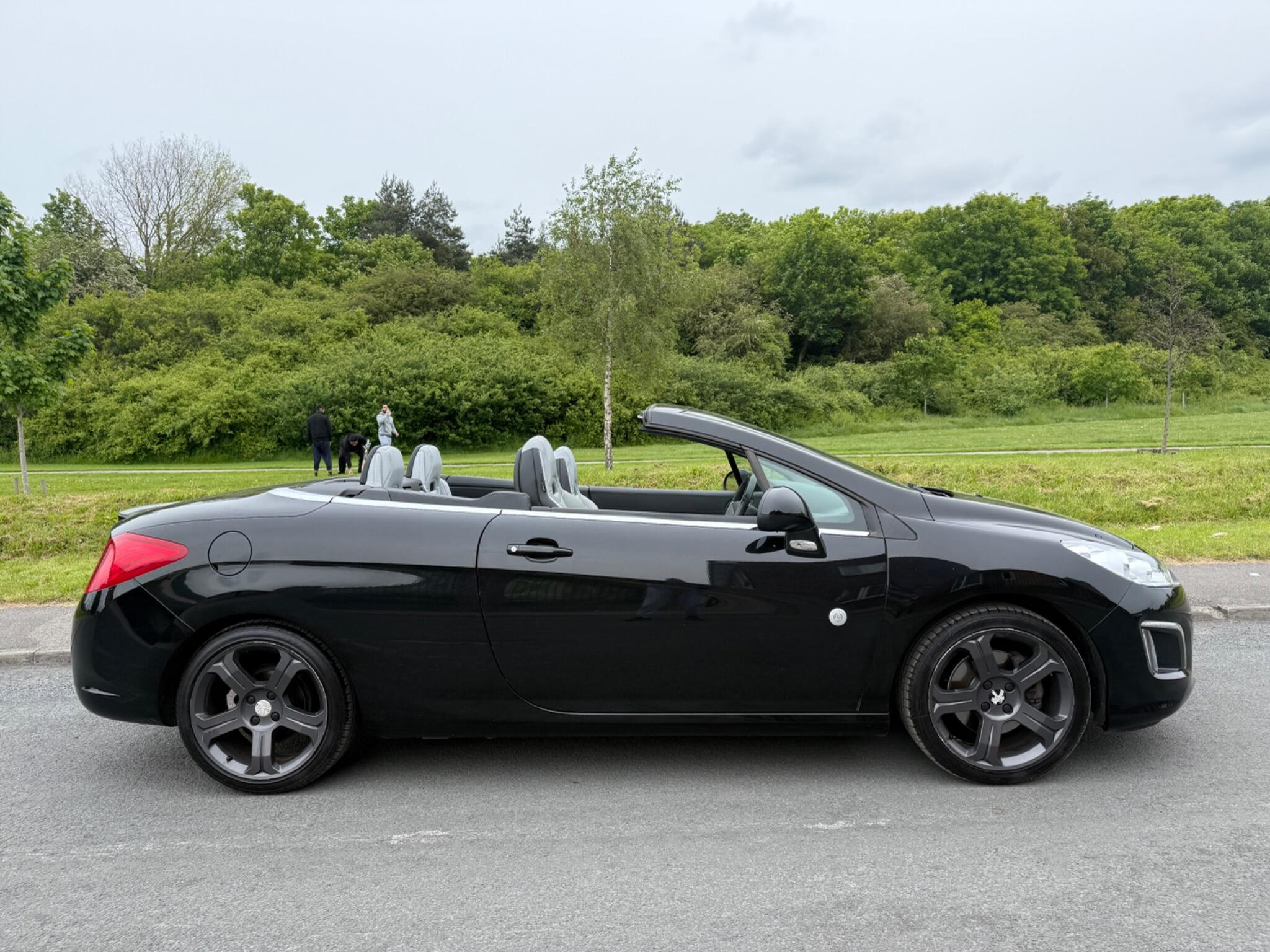 Peugeot 308 CC - Image 2