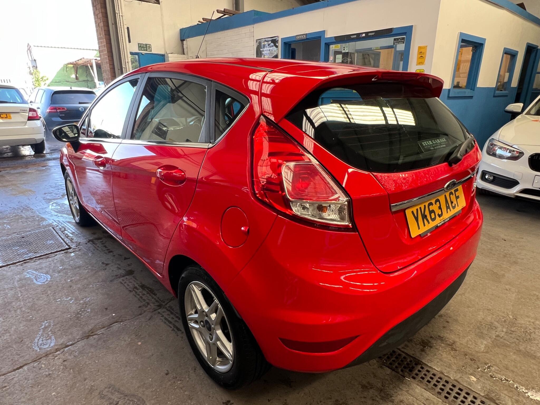 Ford Fiesta - Image 5