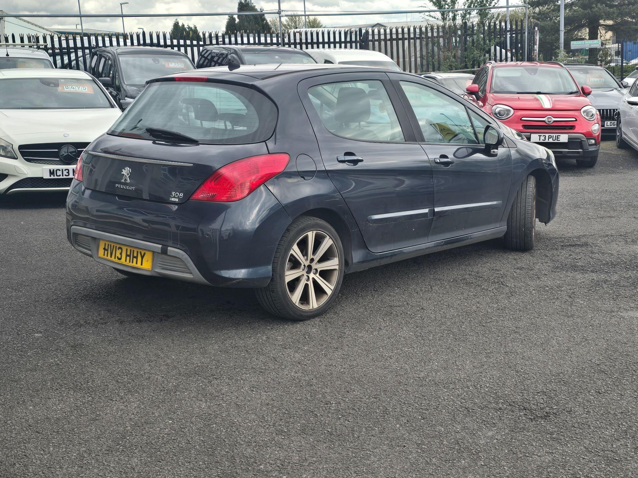 Peugeot 308 - Image 3