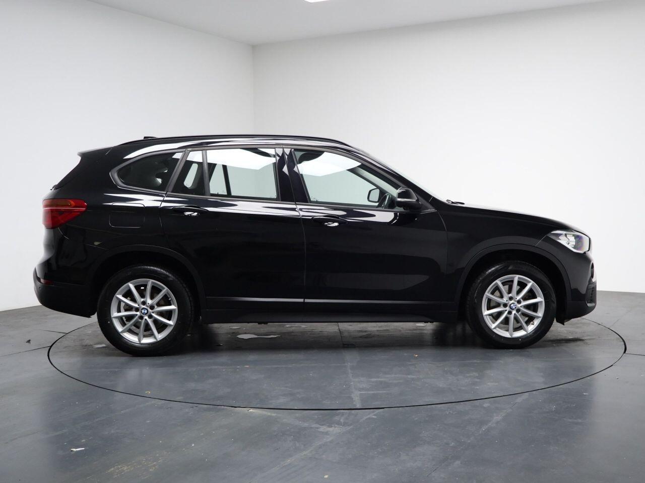 BMW X1 - Image 8
