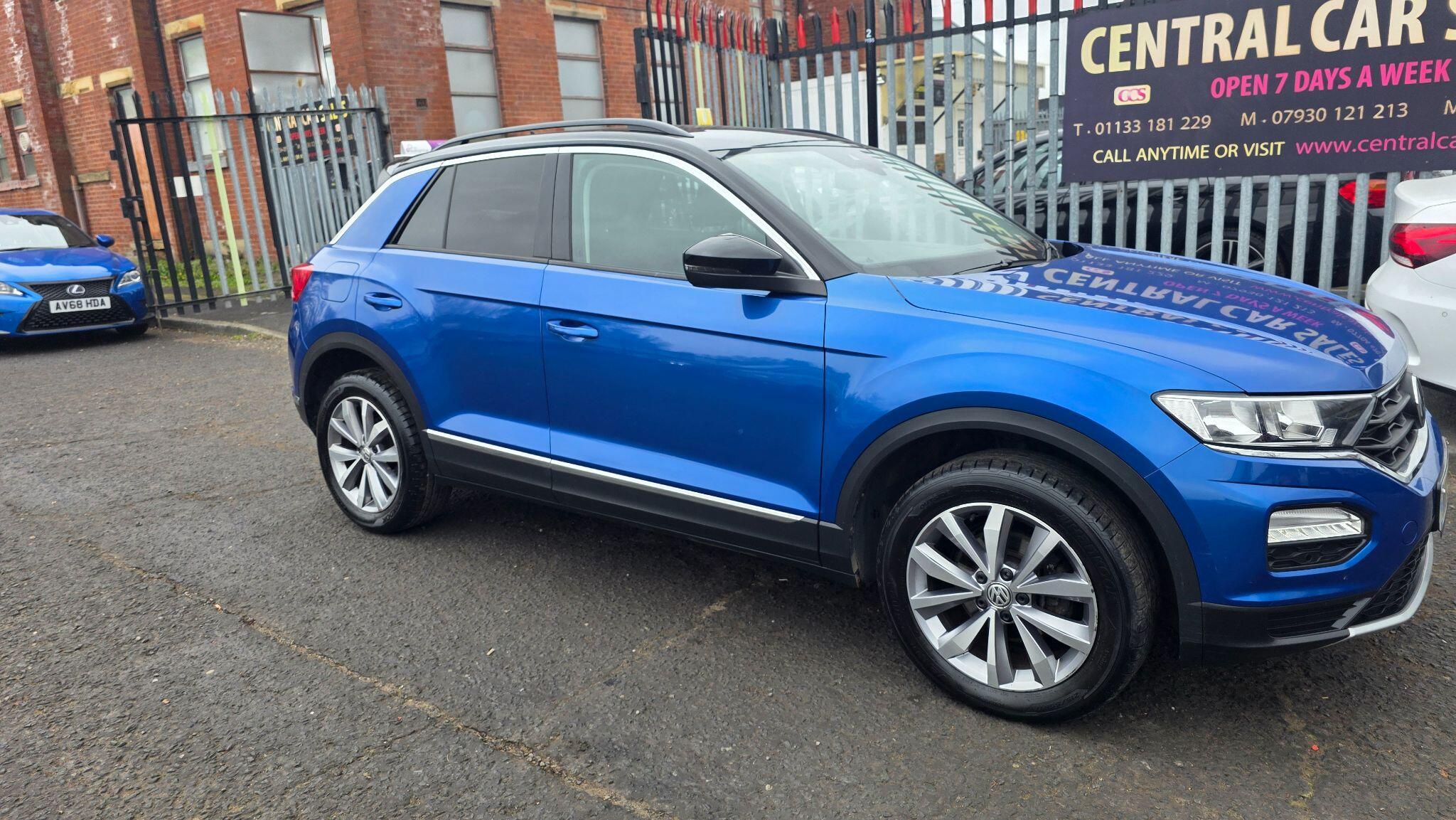 Volkswagen T-Roc - Image 4