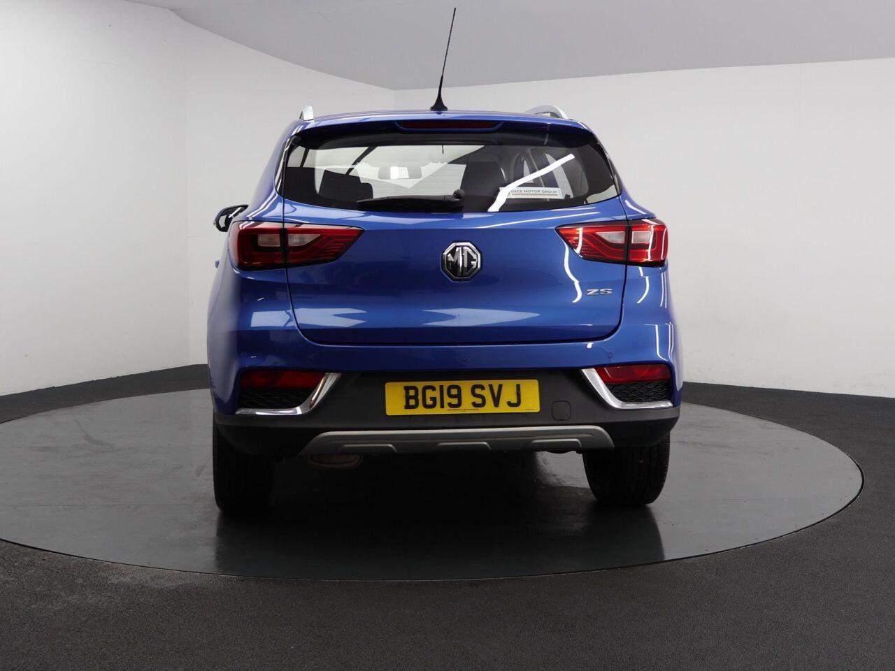MG MG ZS - Image 11