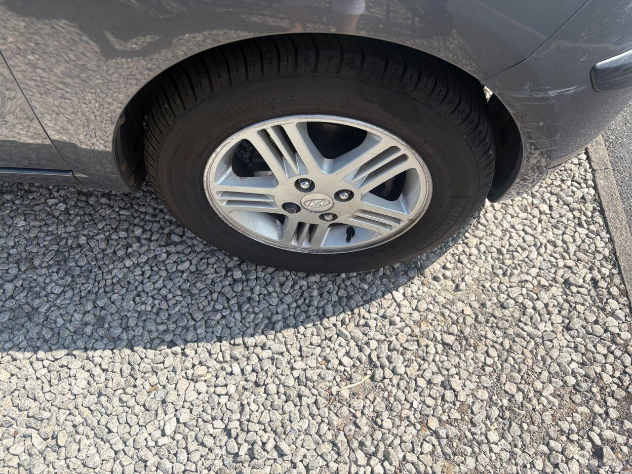Hyundai i10 - Image 16