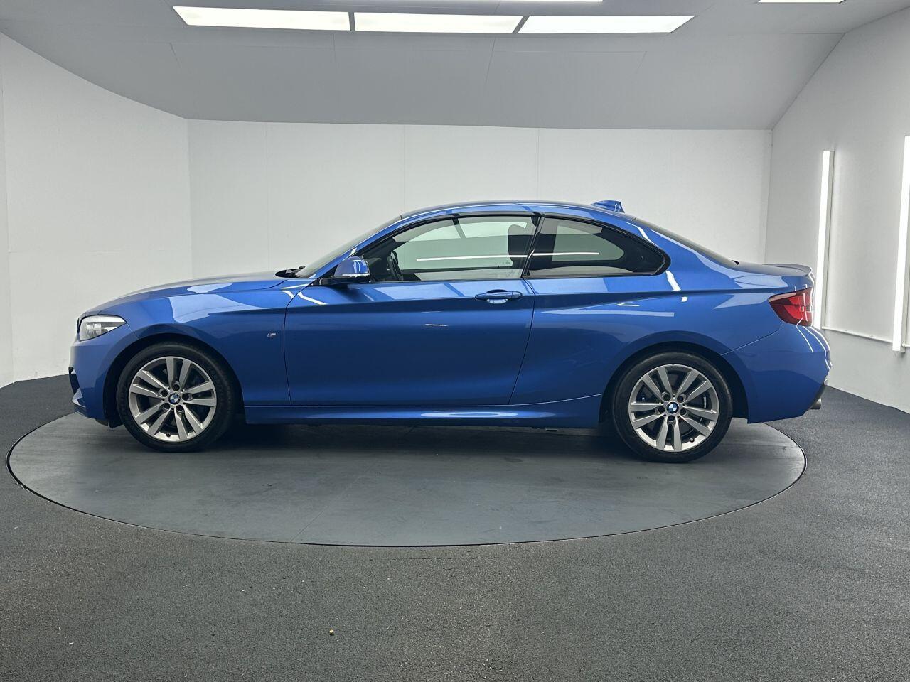 BMW 2 Series - Image 7