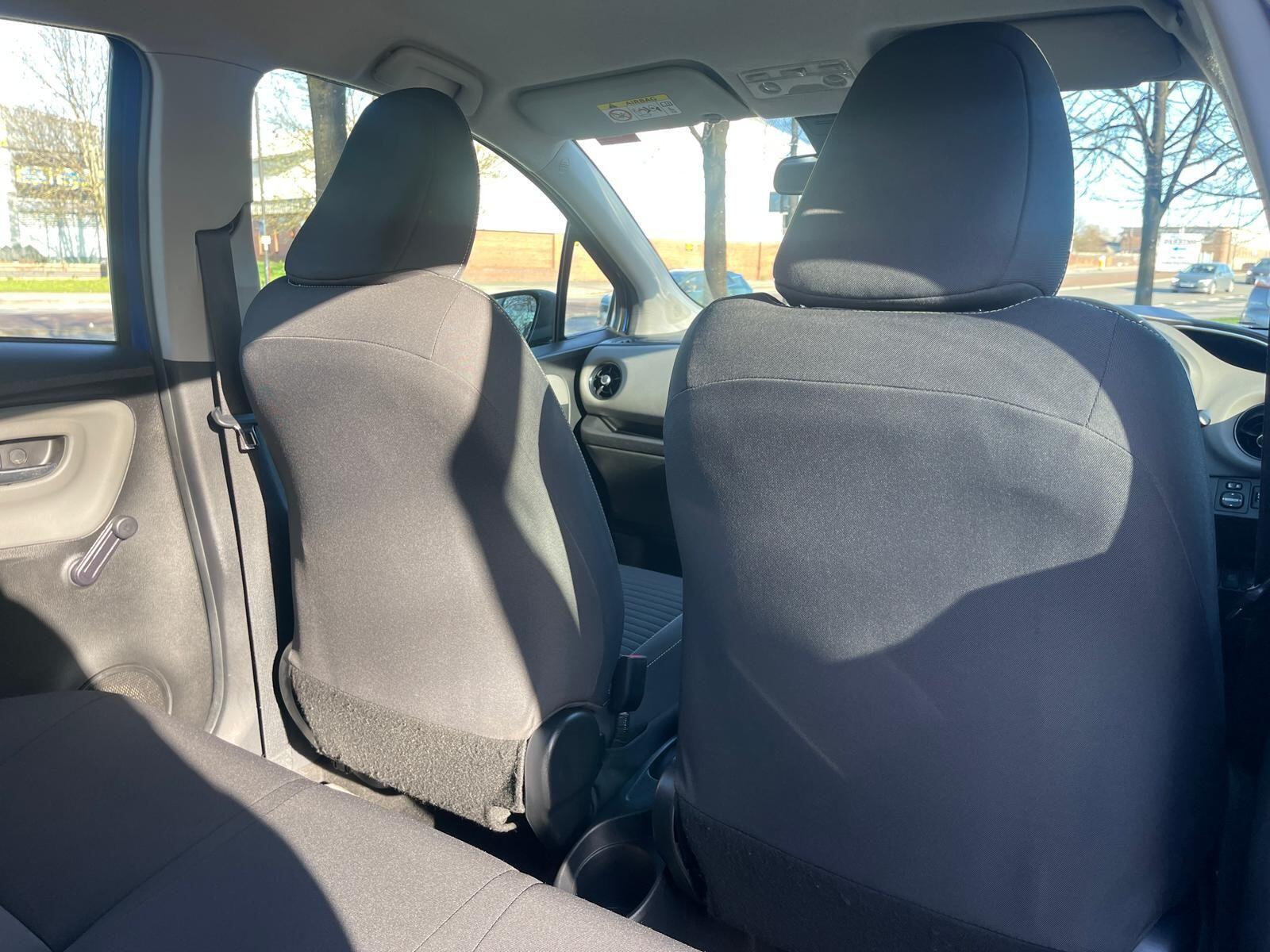 Toyota Yaris - Image 25