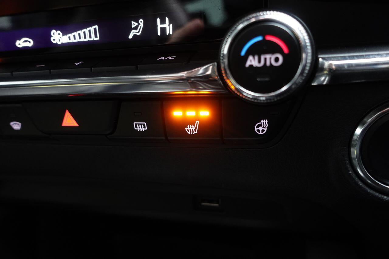 Mazda MAZDA3 - Image 48