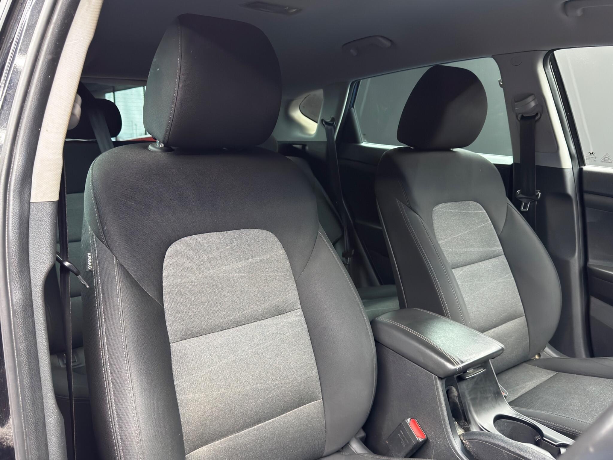 Hyundai Tucson - Image 12