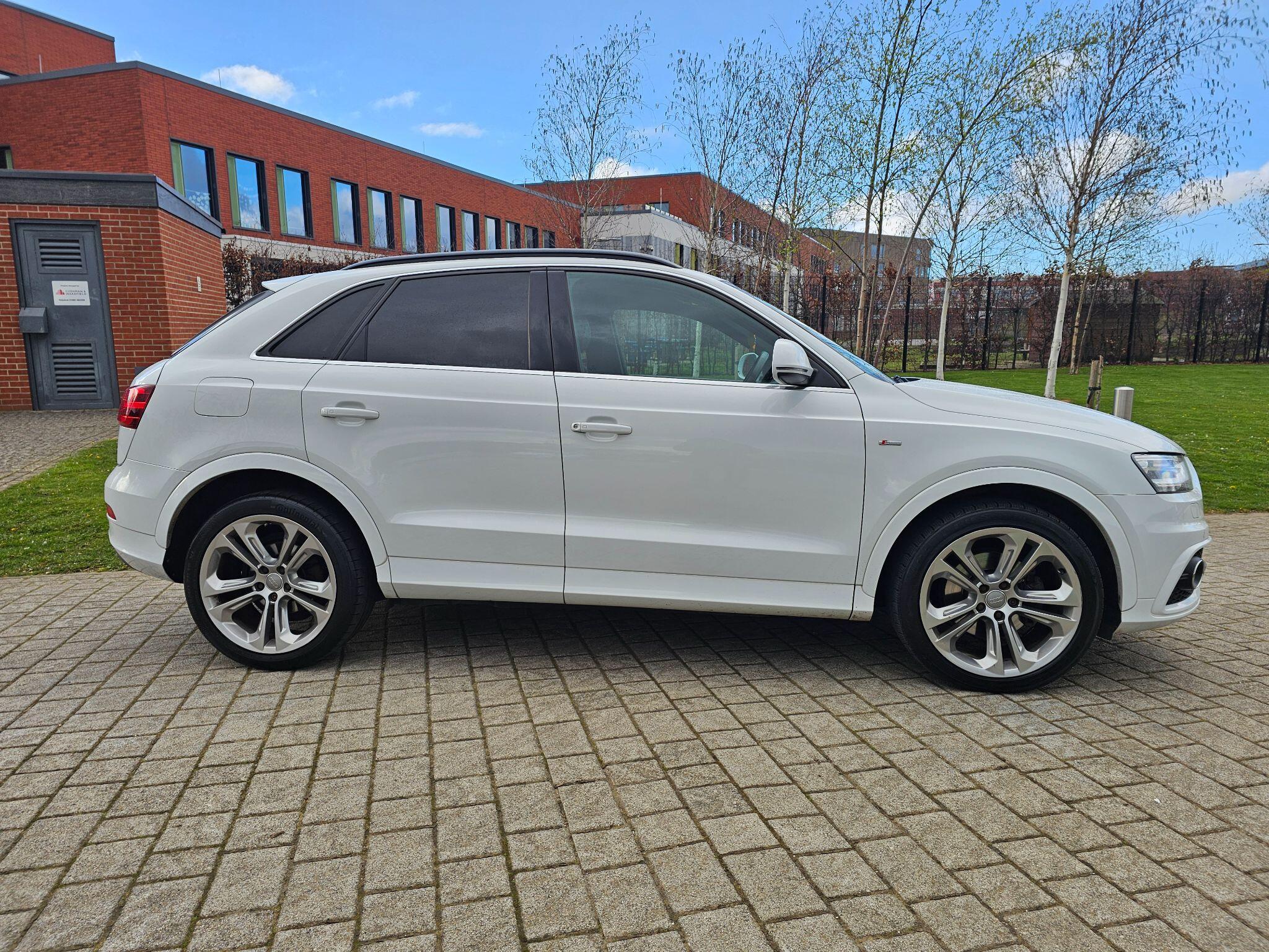 Audi Q3 - Image 3