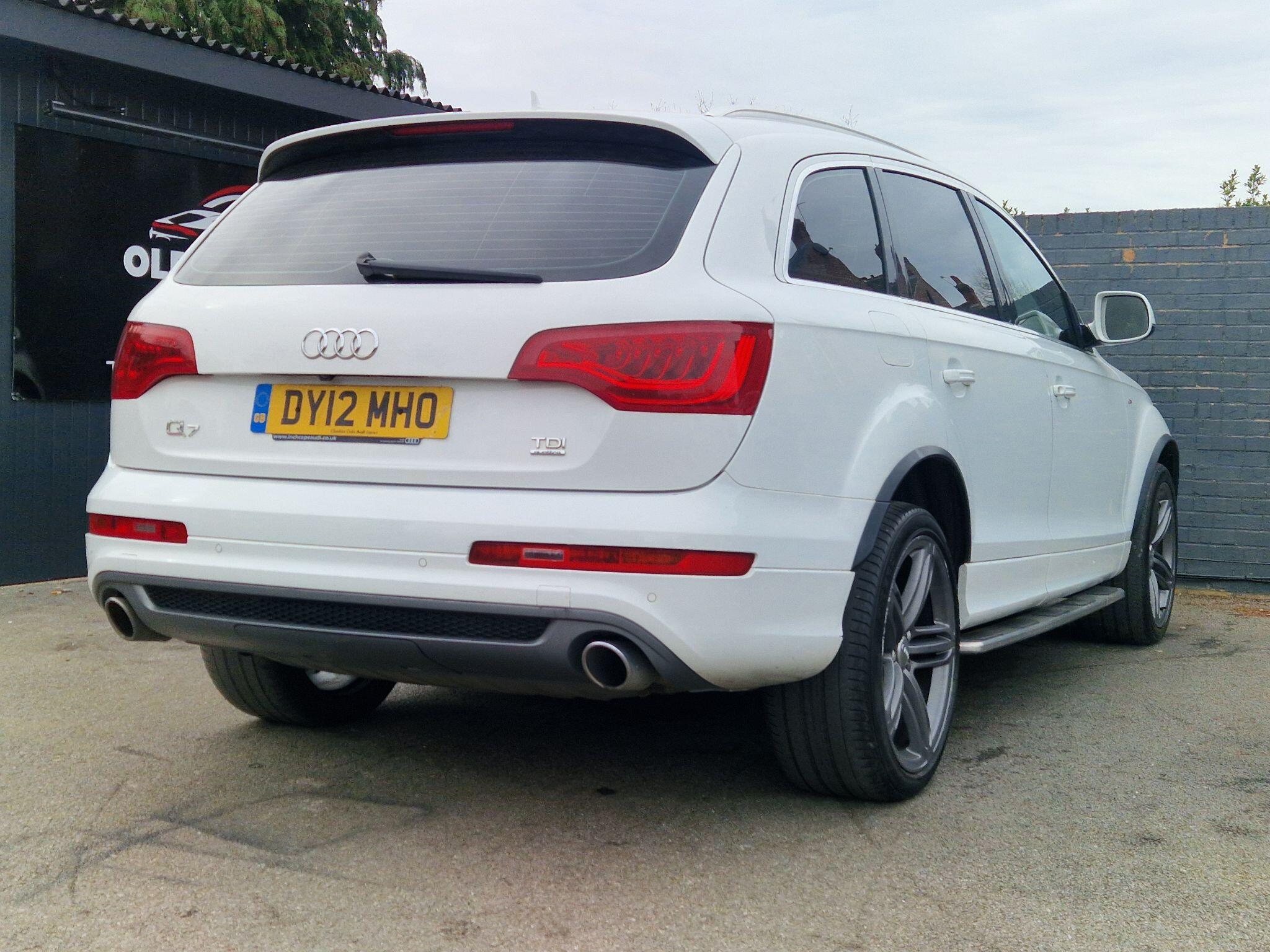 Audi Q7 - Image 50