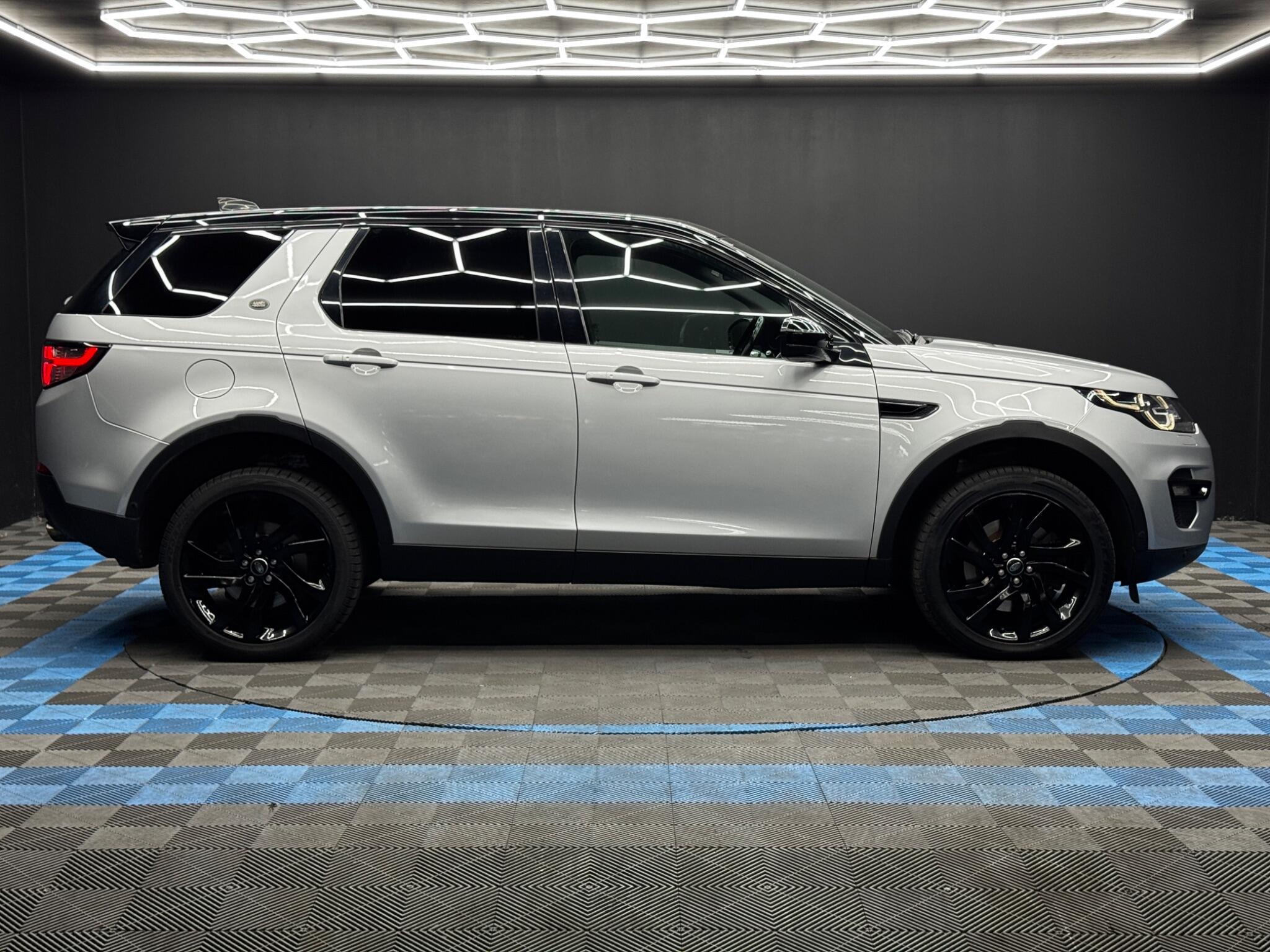 Land Rover DISCOVERY SPORT - Image 4