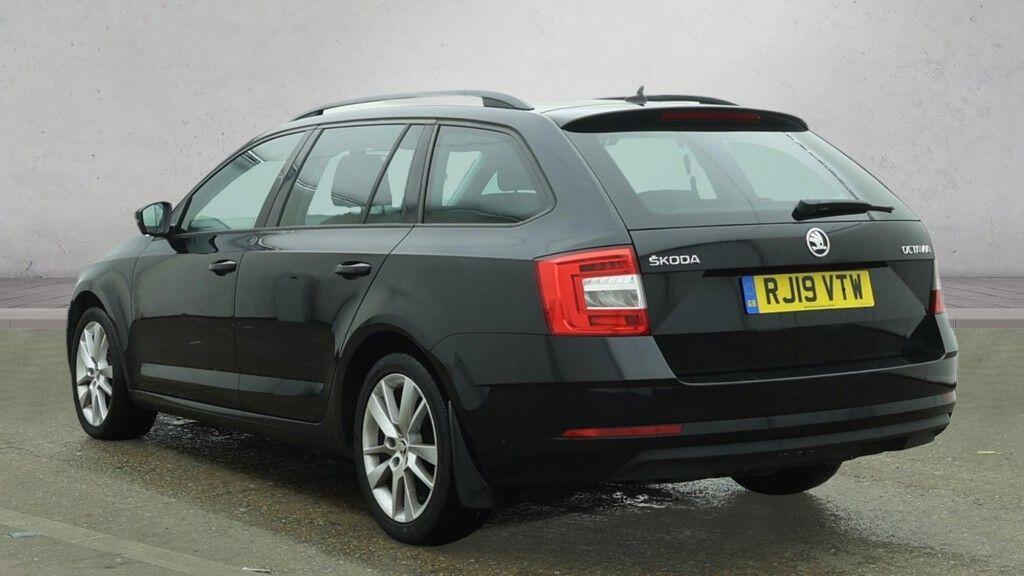 Skoda Octavia - Image 3