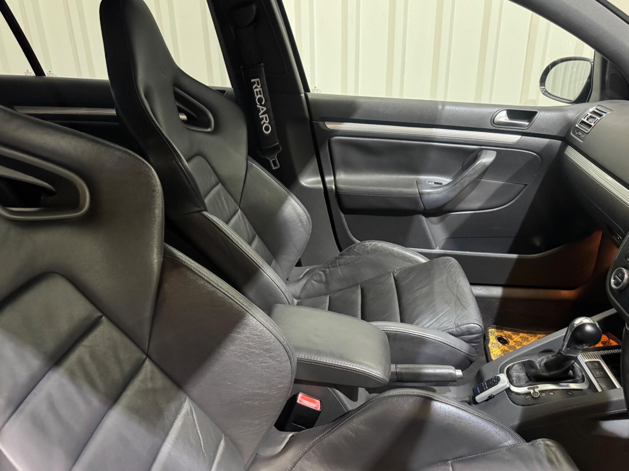 Volkswagen Golf - Image 9
