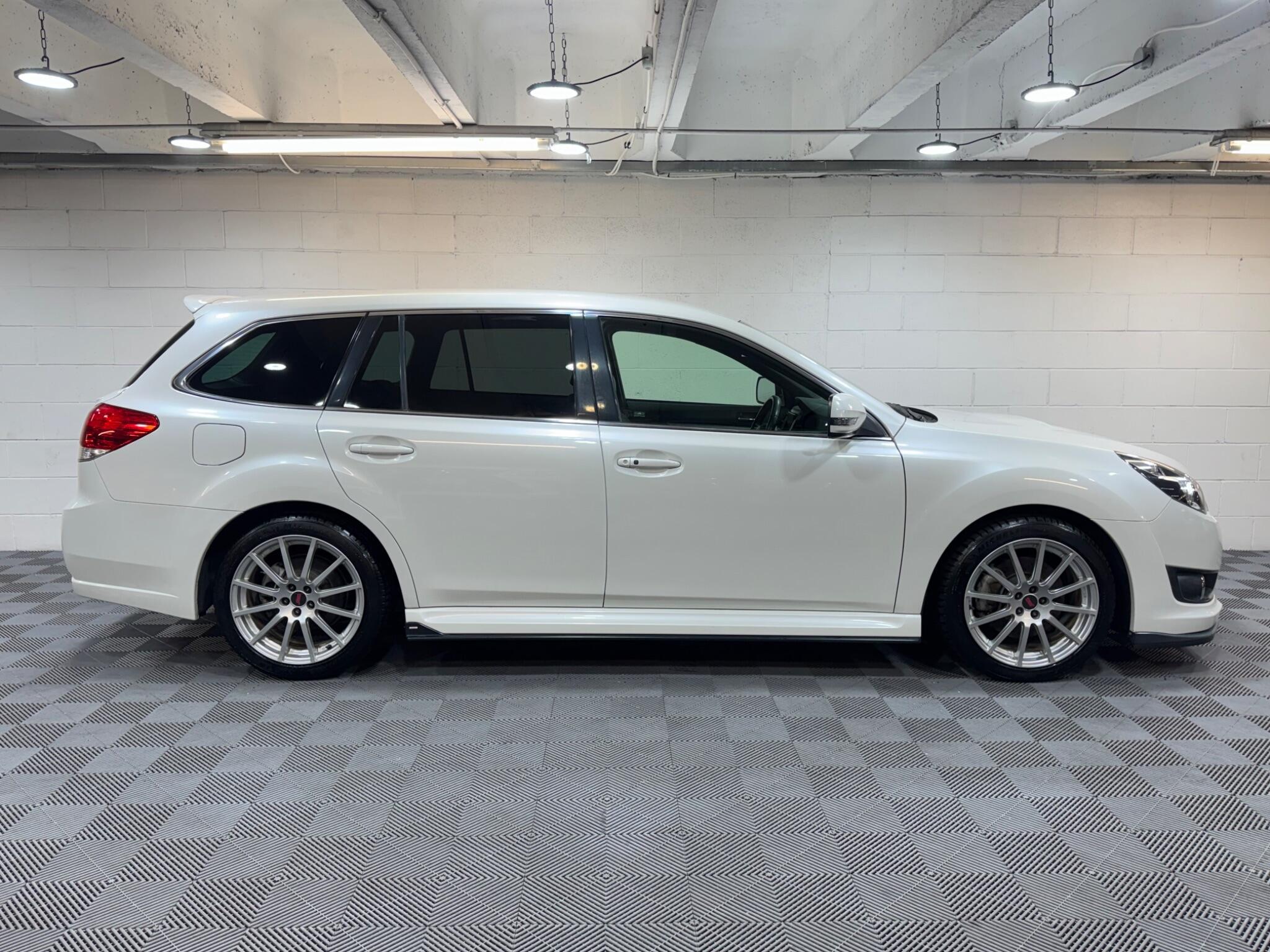 Subaru Legacy - Image 5