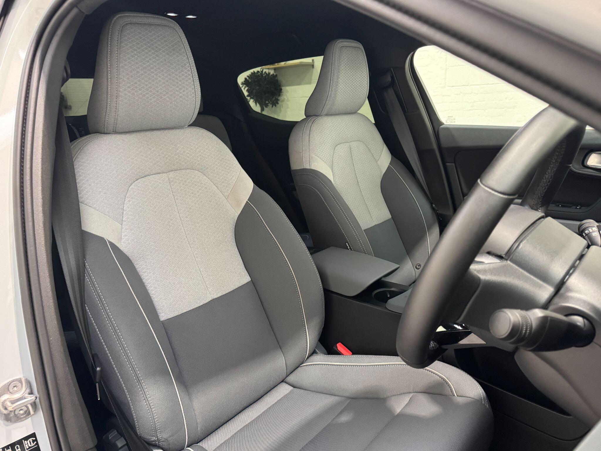 Polestar Polestar 2 - Image 17