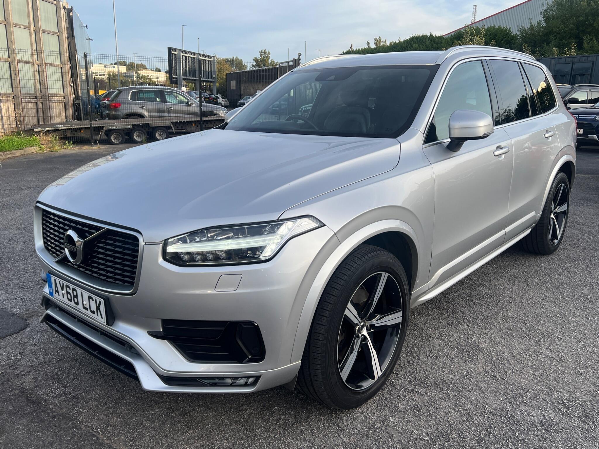 Volvo XC90 - Image 4