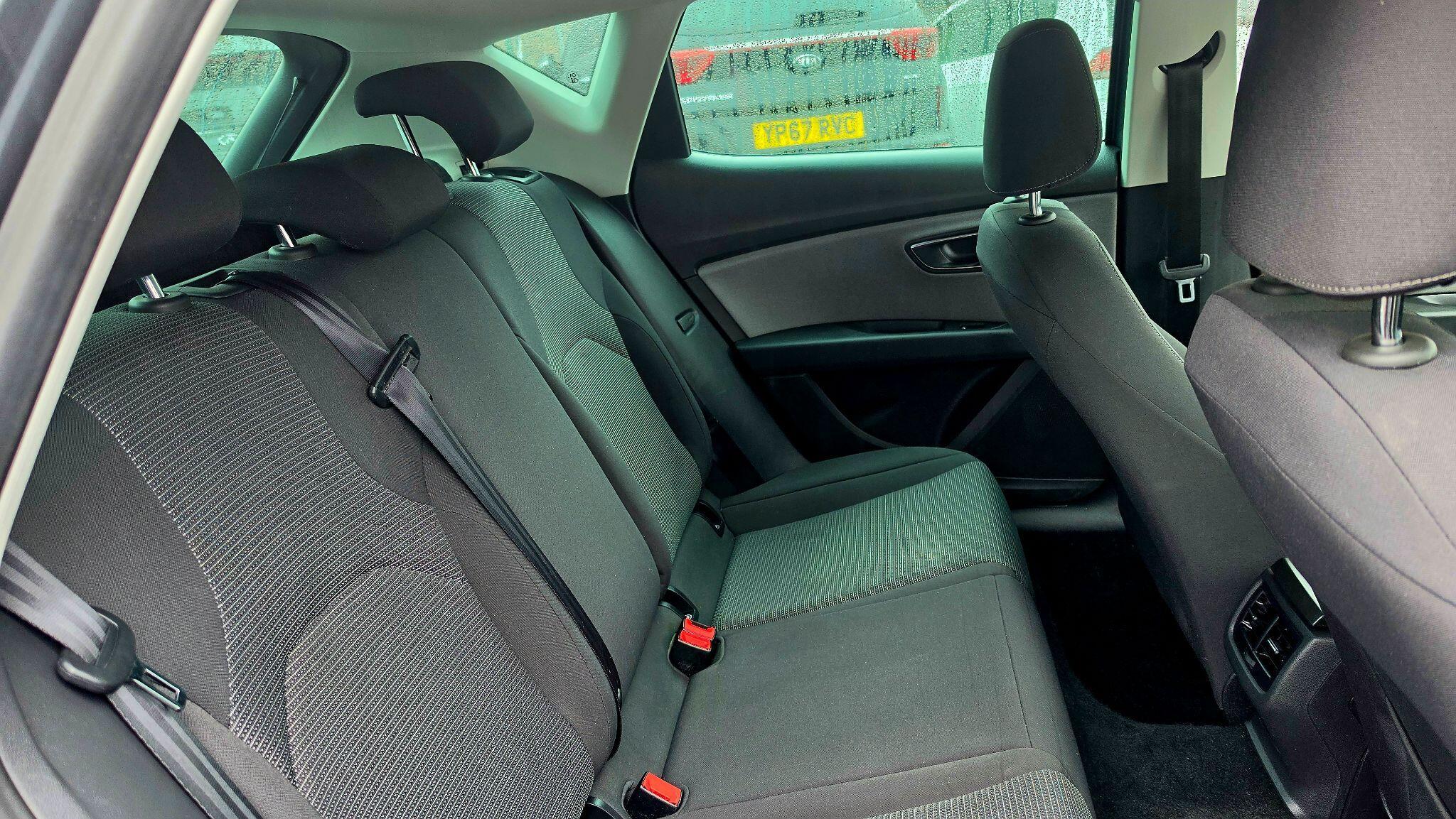 SEAT Leon - Image 19