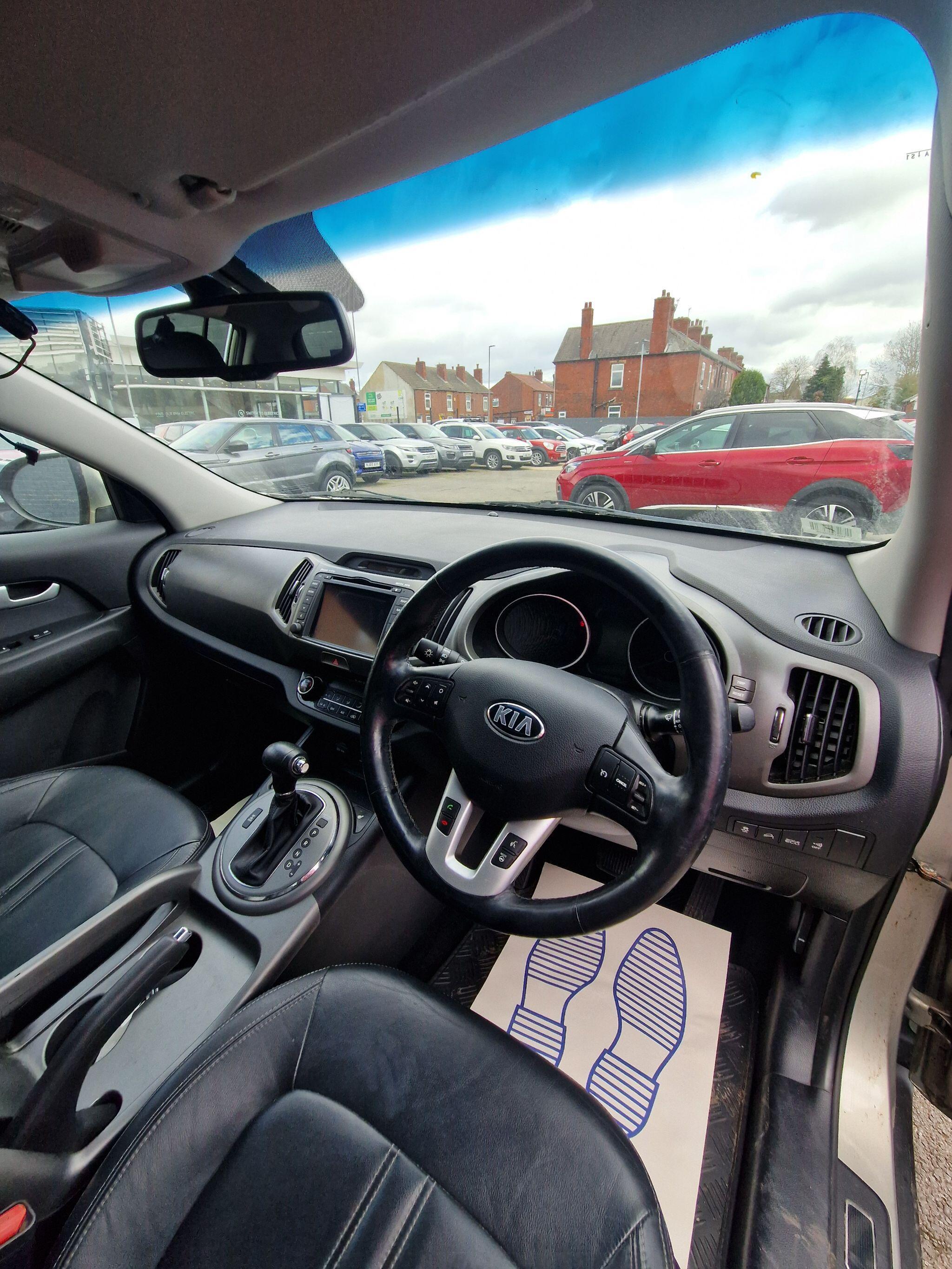 Kia Sportage - Image 30