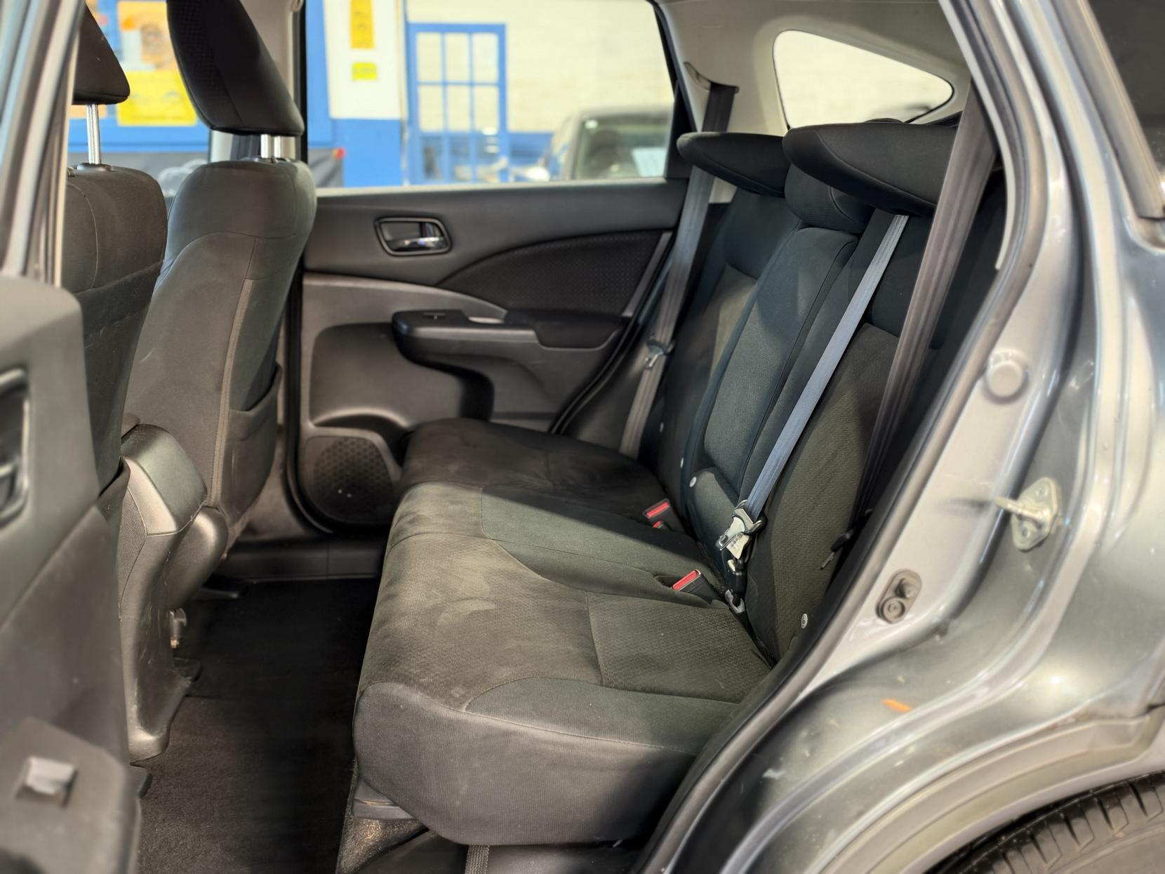 Honda CR-V - Image 18