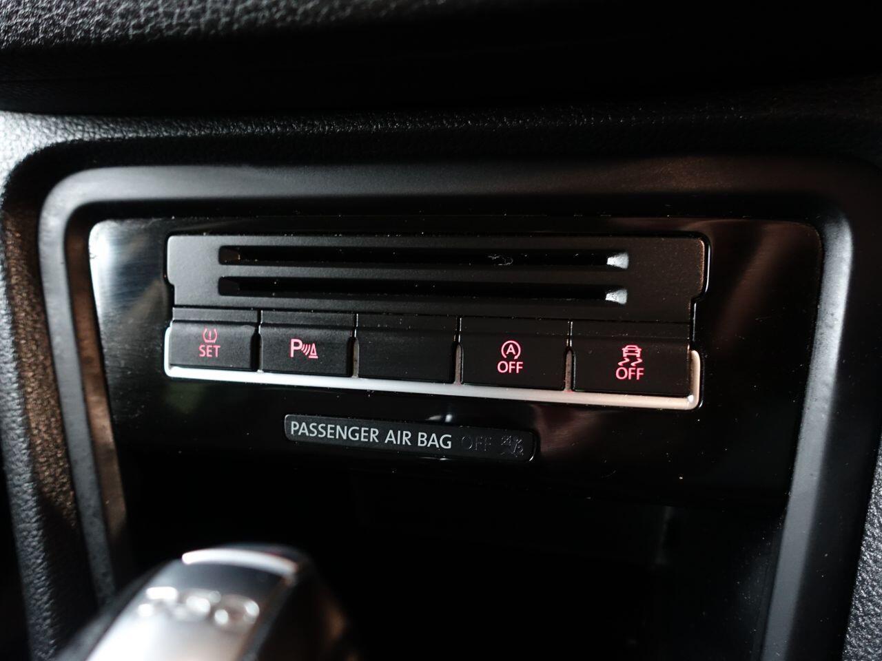 Volkswagen Sharan - Image 29