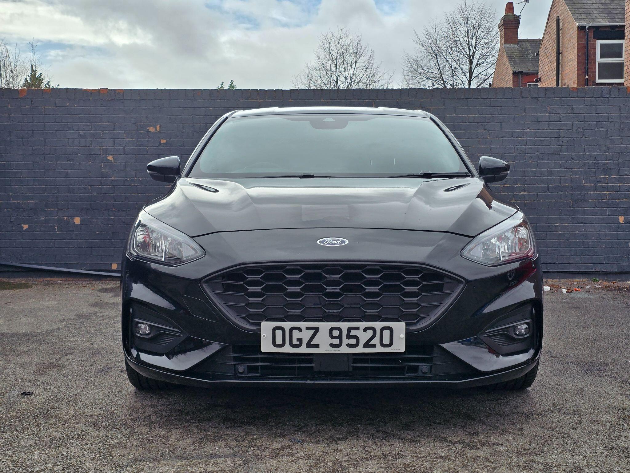 Ford Focus - Image 5