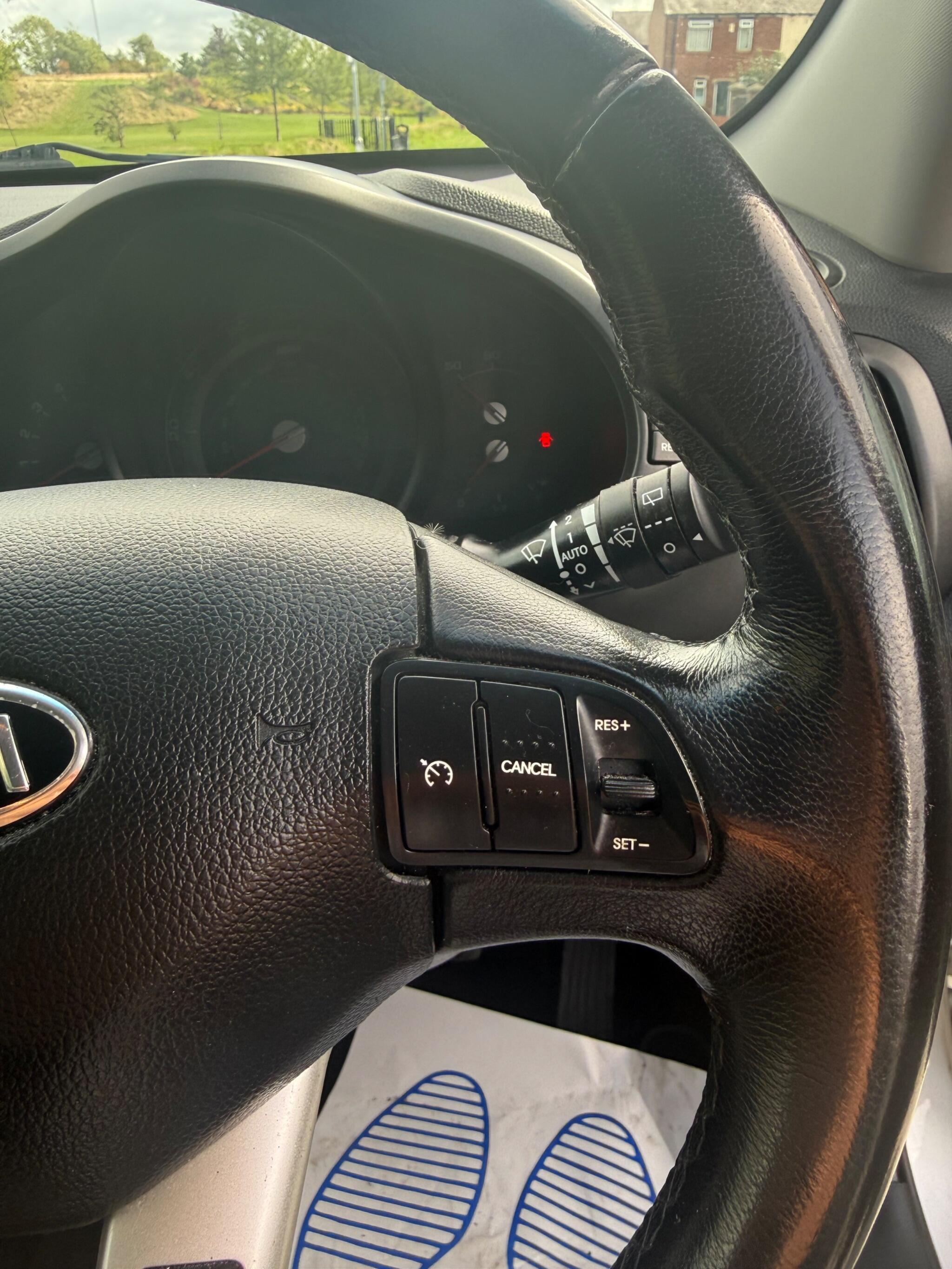 Kia Sportage - Image 19