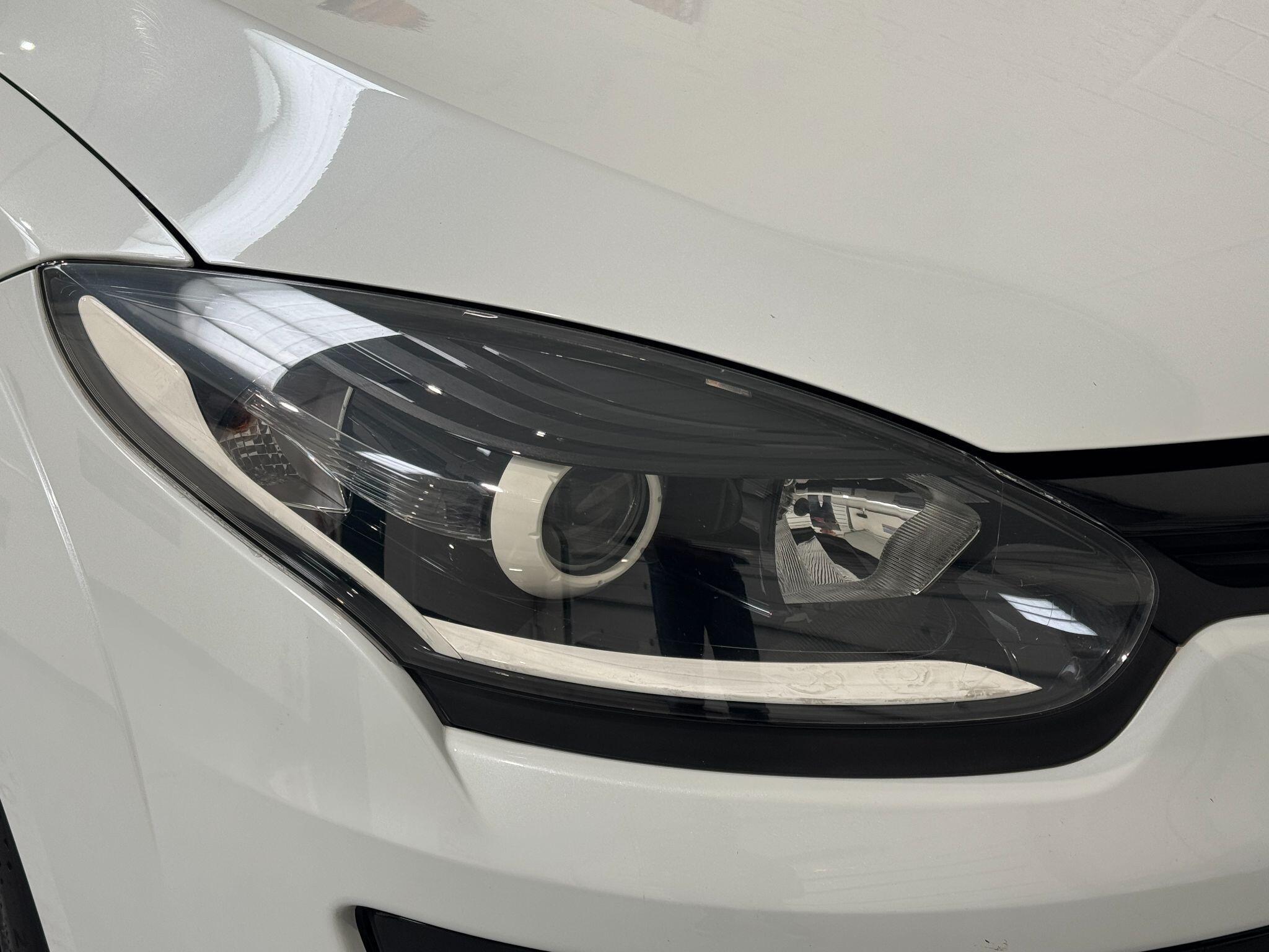 Renault Megane - Image 43
