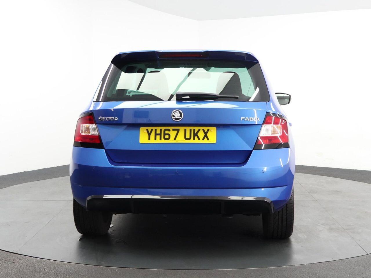 Skoda Fabia - Image 11