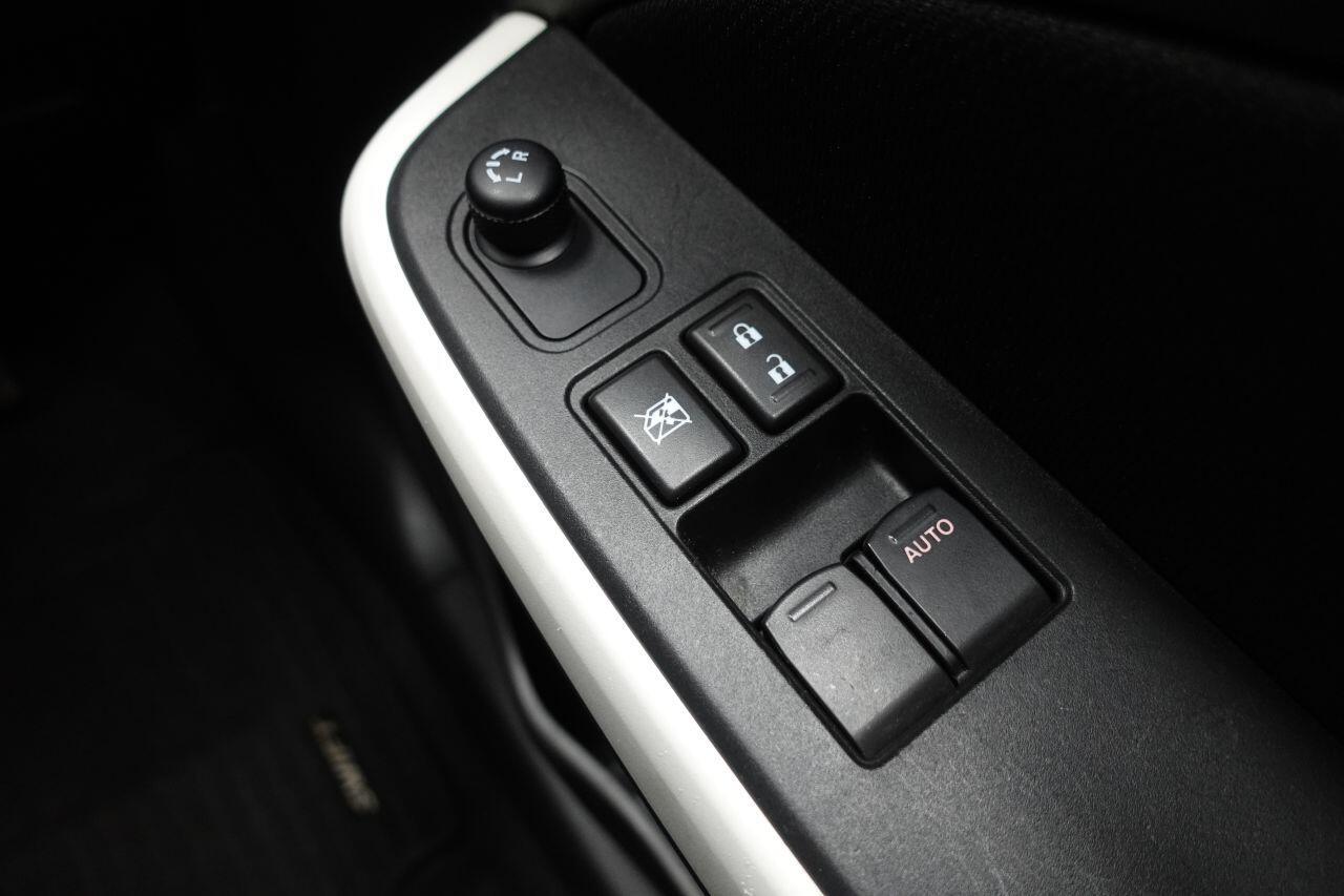 Suzuki Swift - Image 30