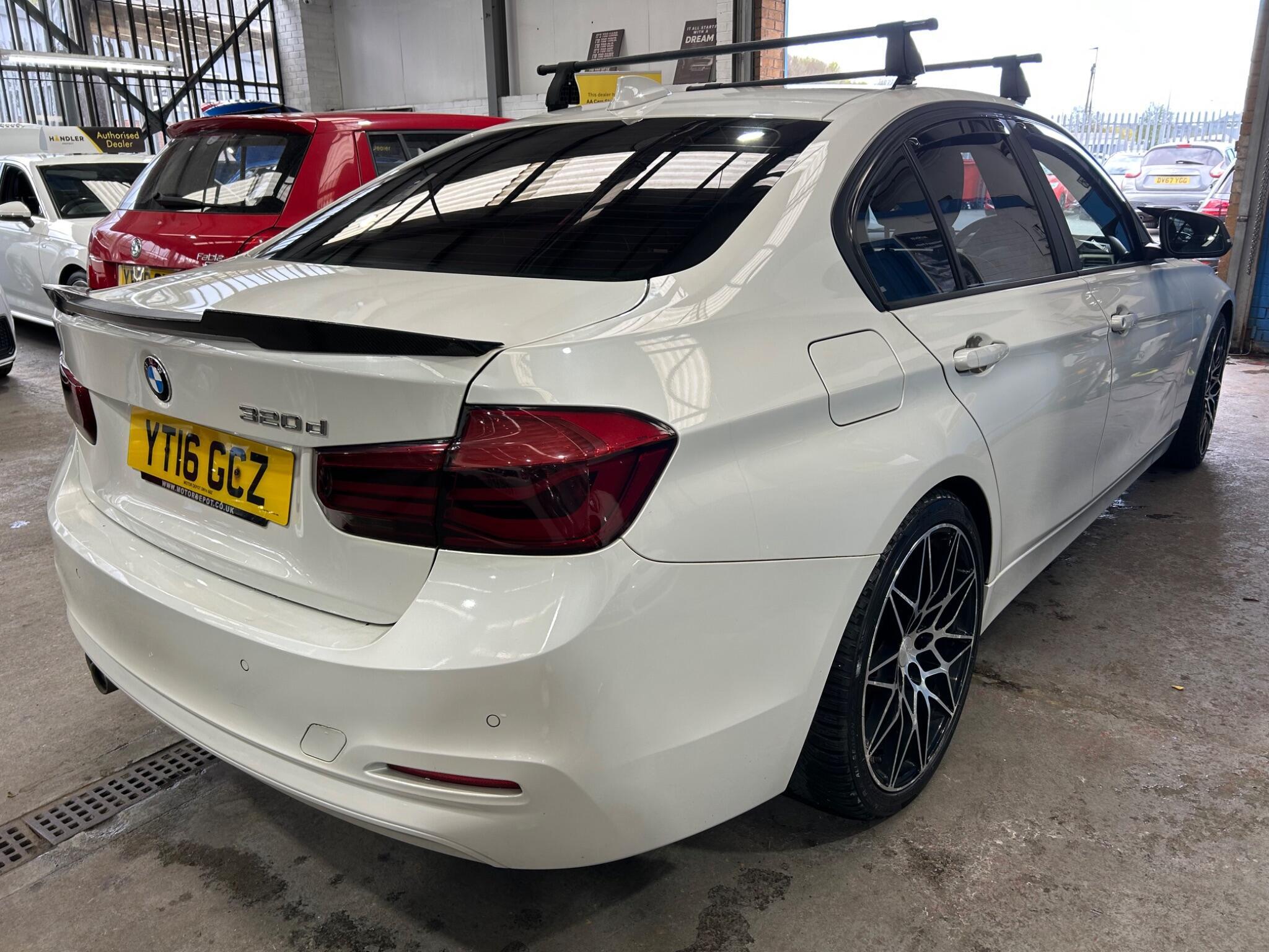 BMW 3 Series - Image 5